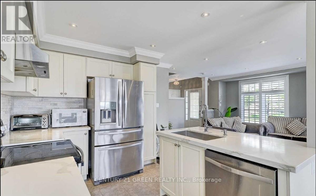 25 HOLROYD STREET - 4
