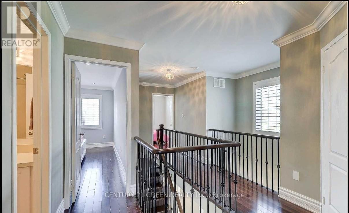25 HOLROYD STREET - 7