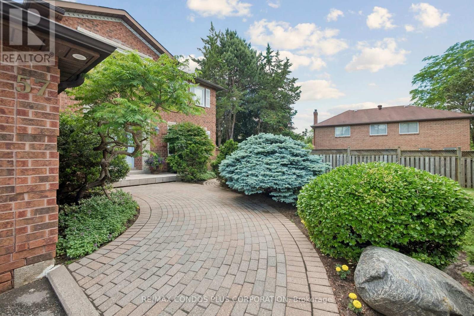 57 DELHI CRESCENT - 3
