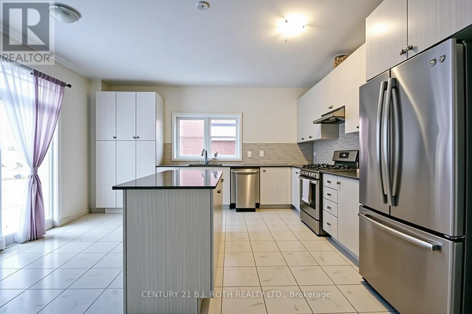 5 CYPRESS POINT STREET - 5