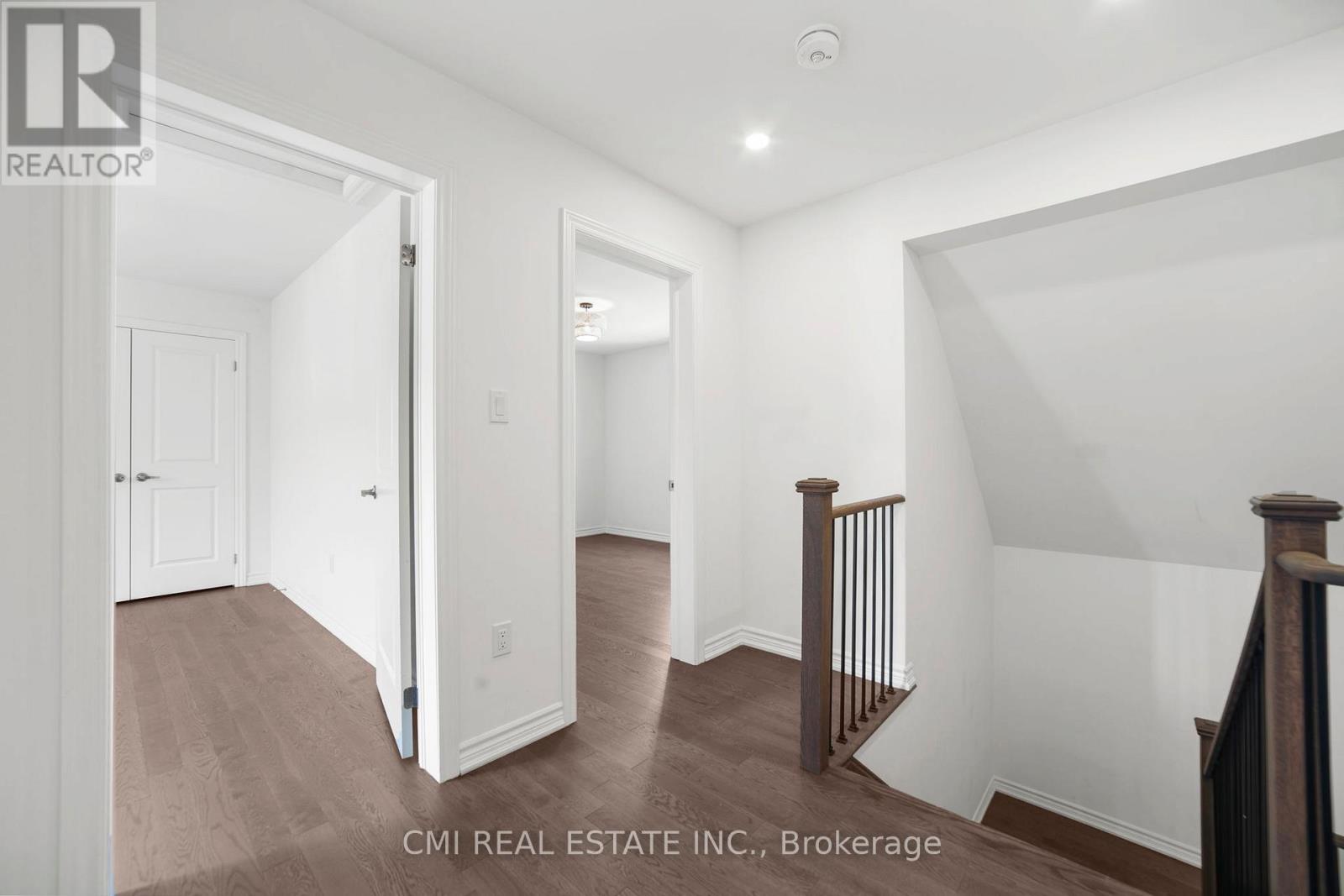 3205 MOSLEY STREET - 23