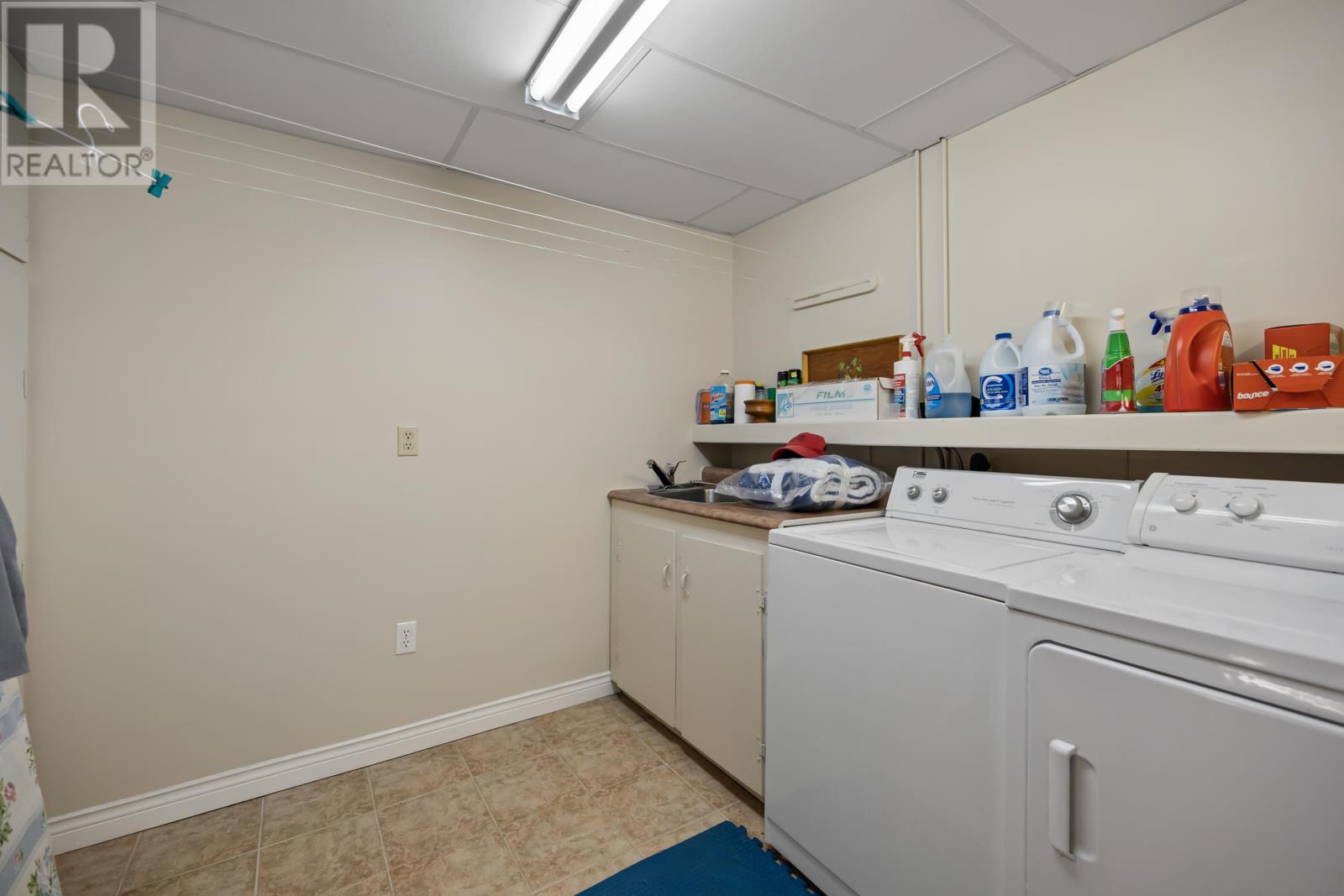 17 Towerwood Drive - 28