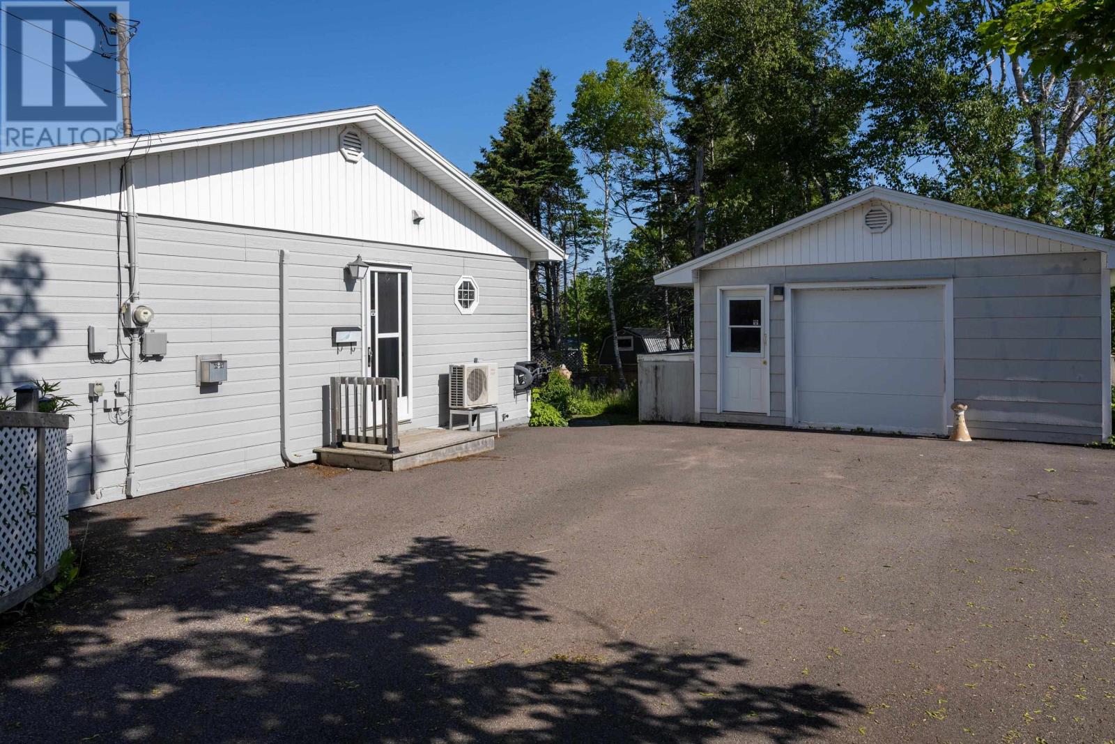 17 Towerwood Drive - 37
