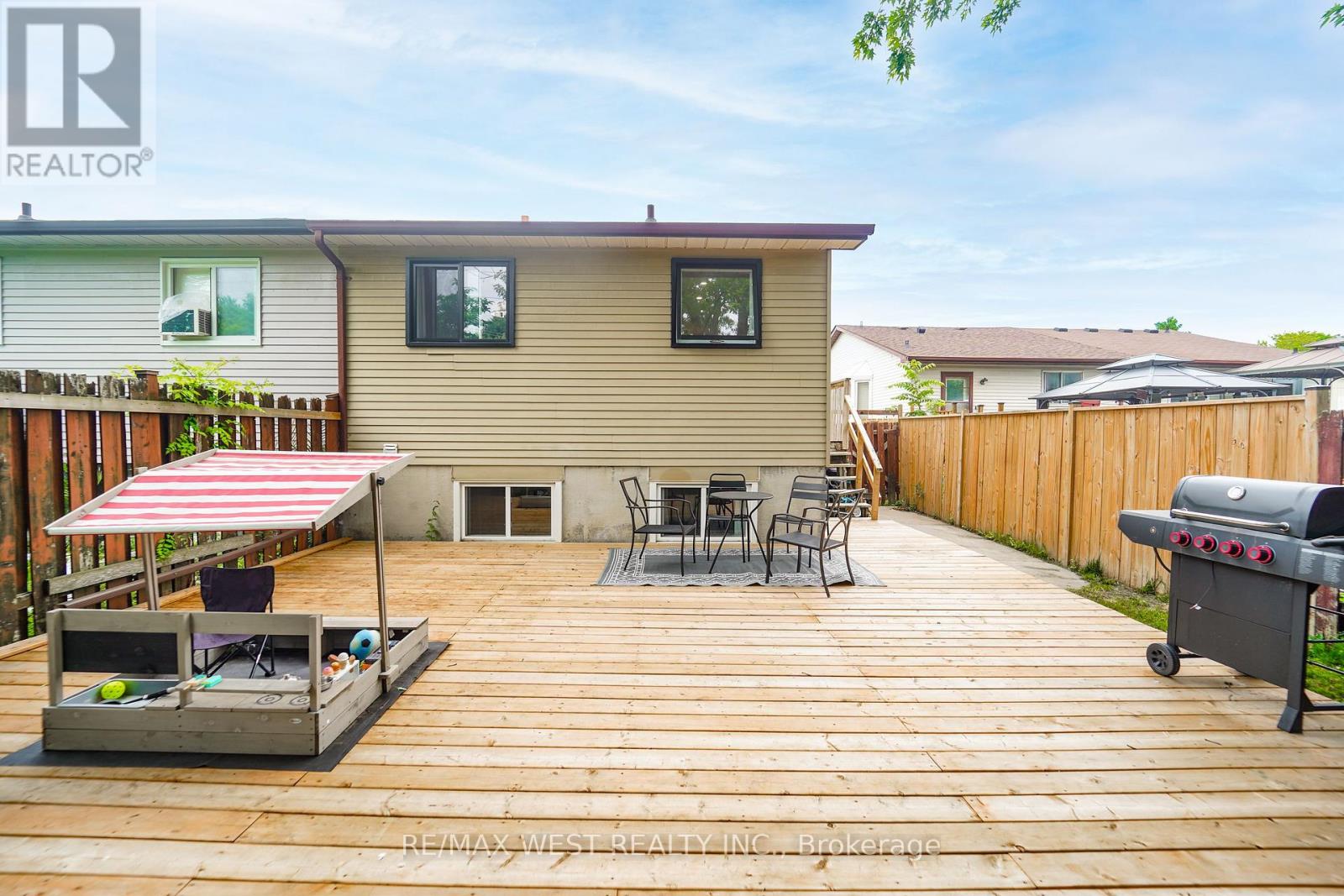 641 DEAUVILLE COURT - 11