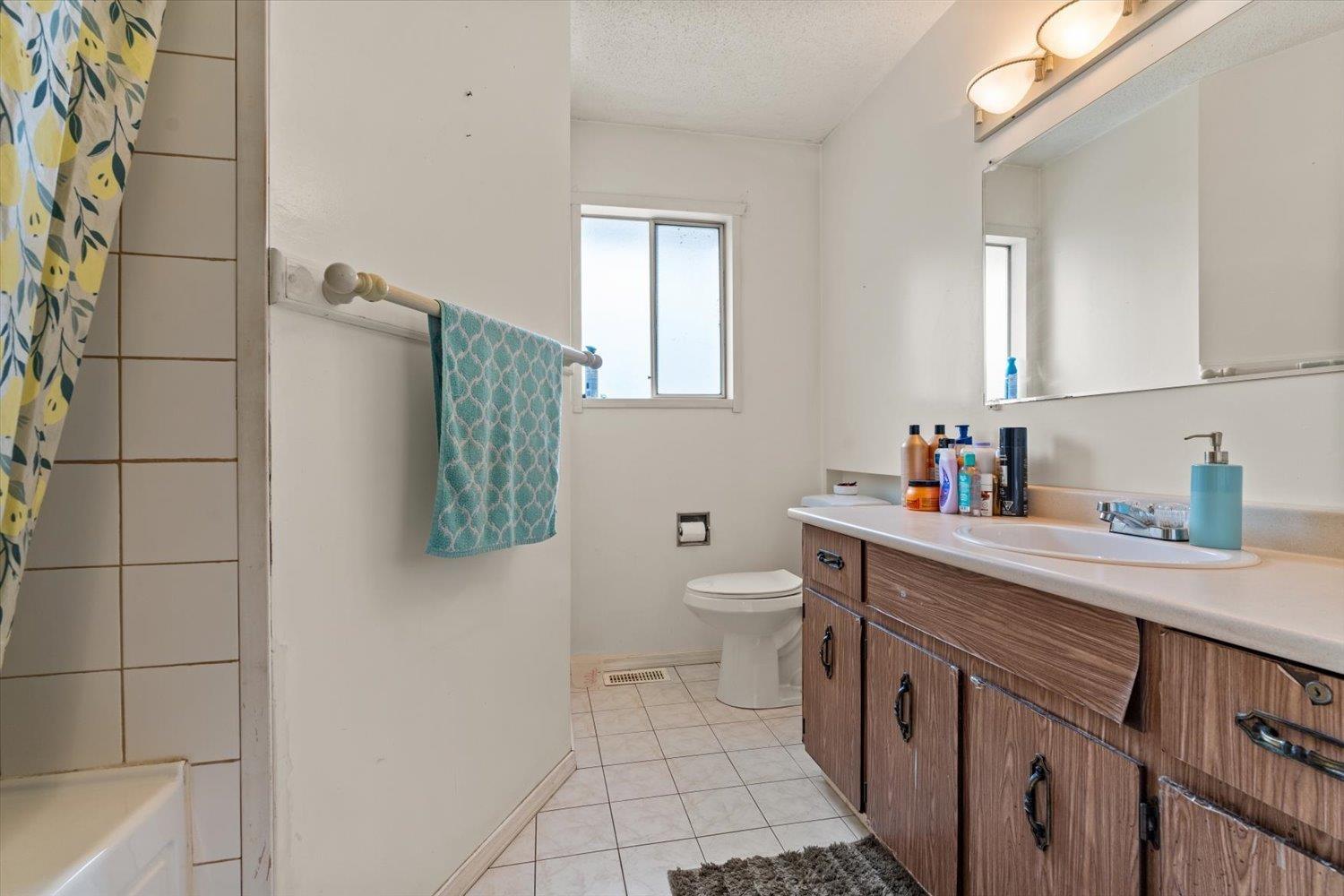 3180 CORONATION COURT, Abbotsford
