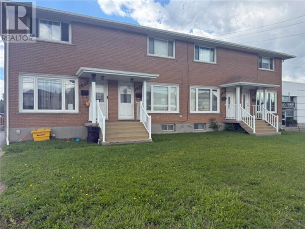 1021-1027 Lasalle Boulevard - 1