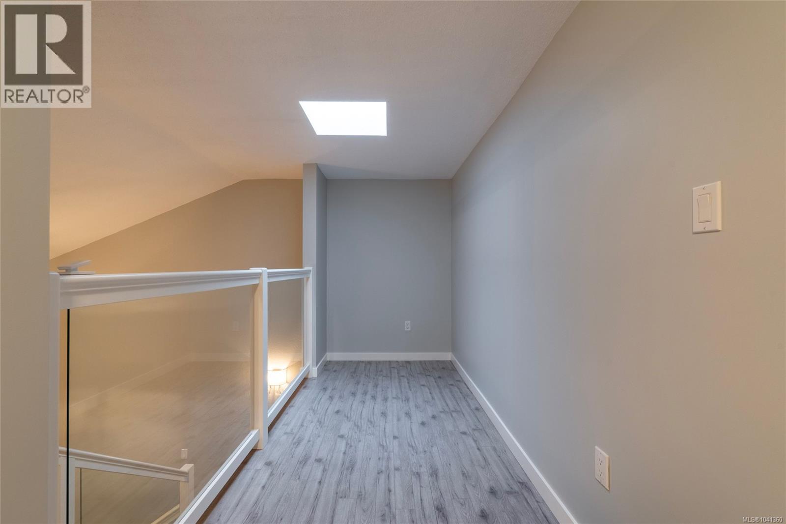 #408 1005 McKenzie Ave - 19