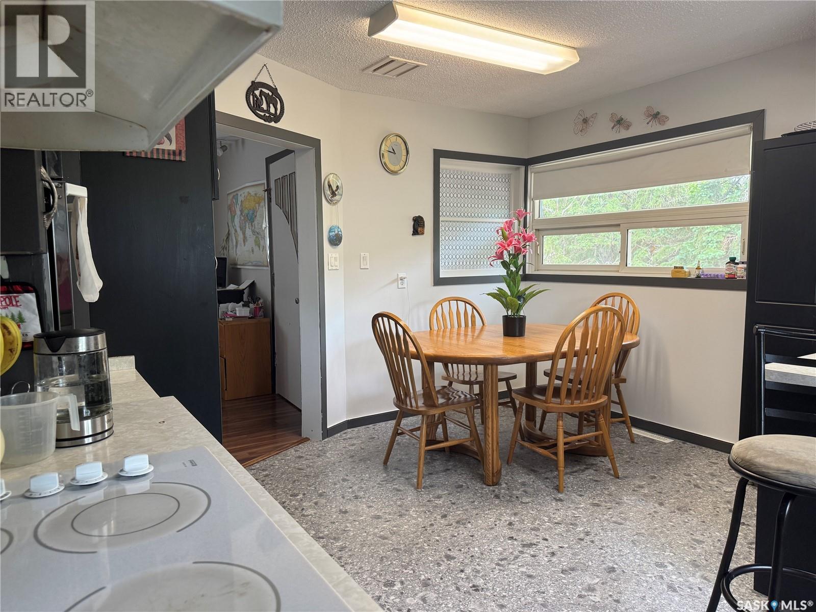 330 Ferguson STREET — photo 25