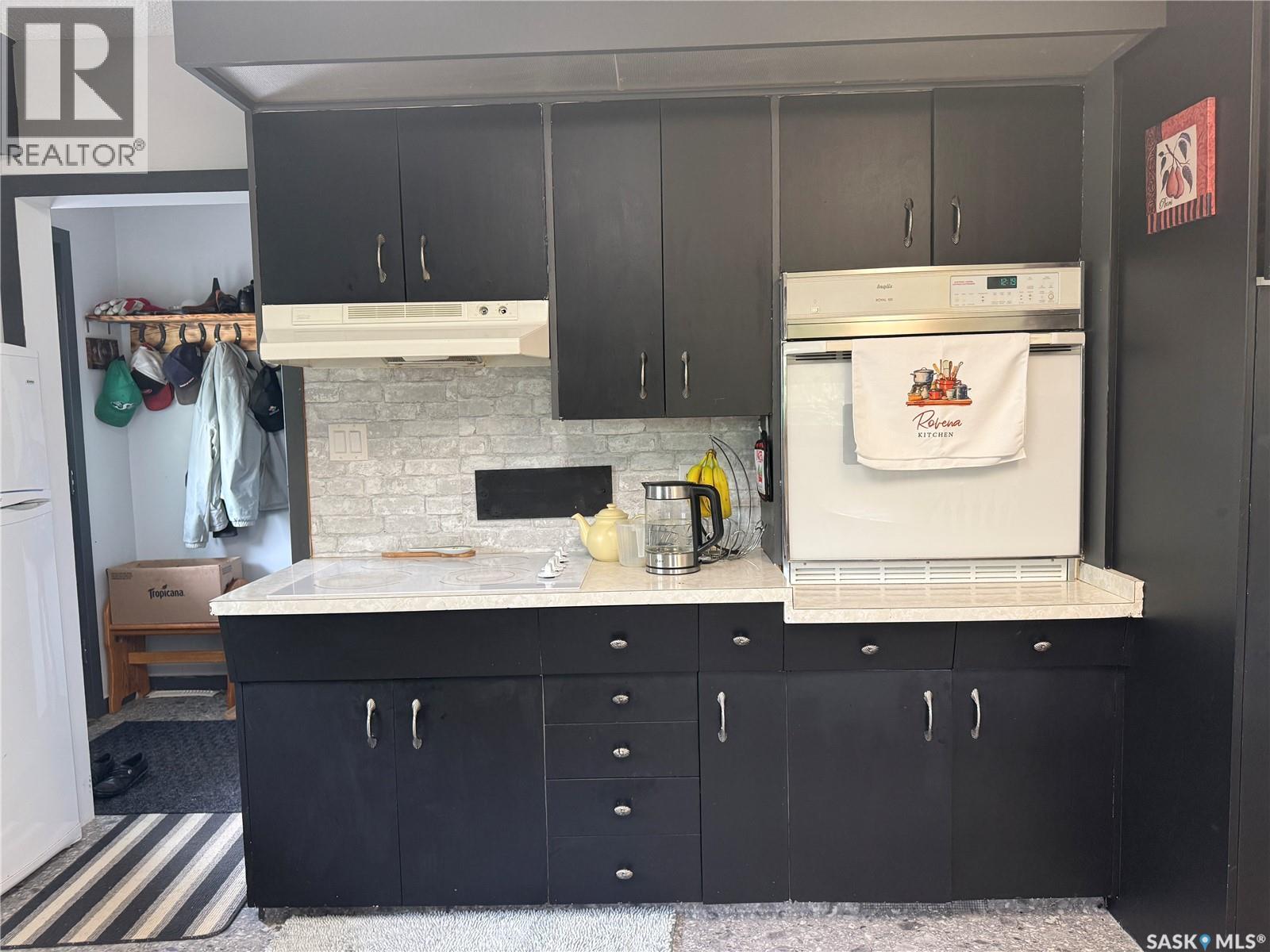 330 Ferguson STREET — photo 28