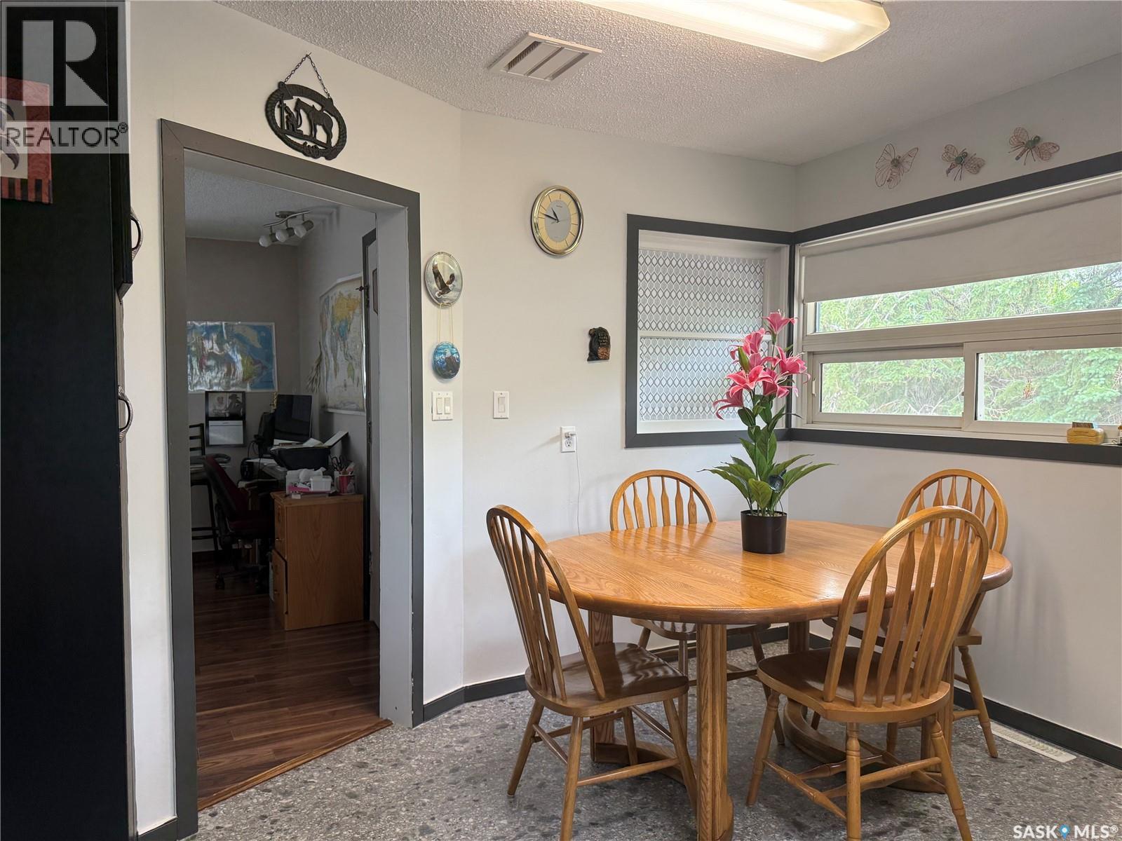 330 Ferguson STREET — photo 30