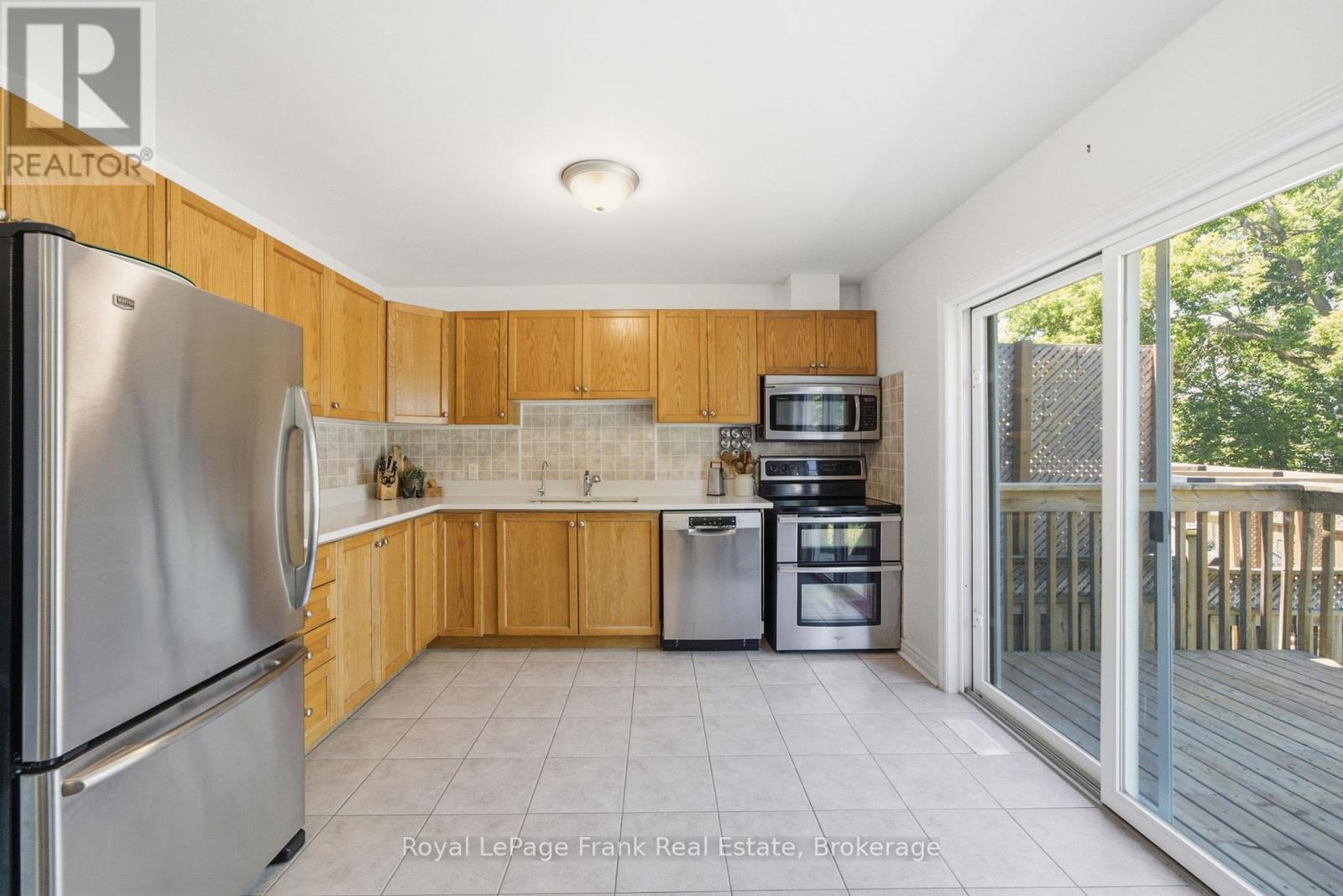 26 FALLINGBROOK CRESCENT - 10