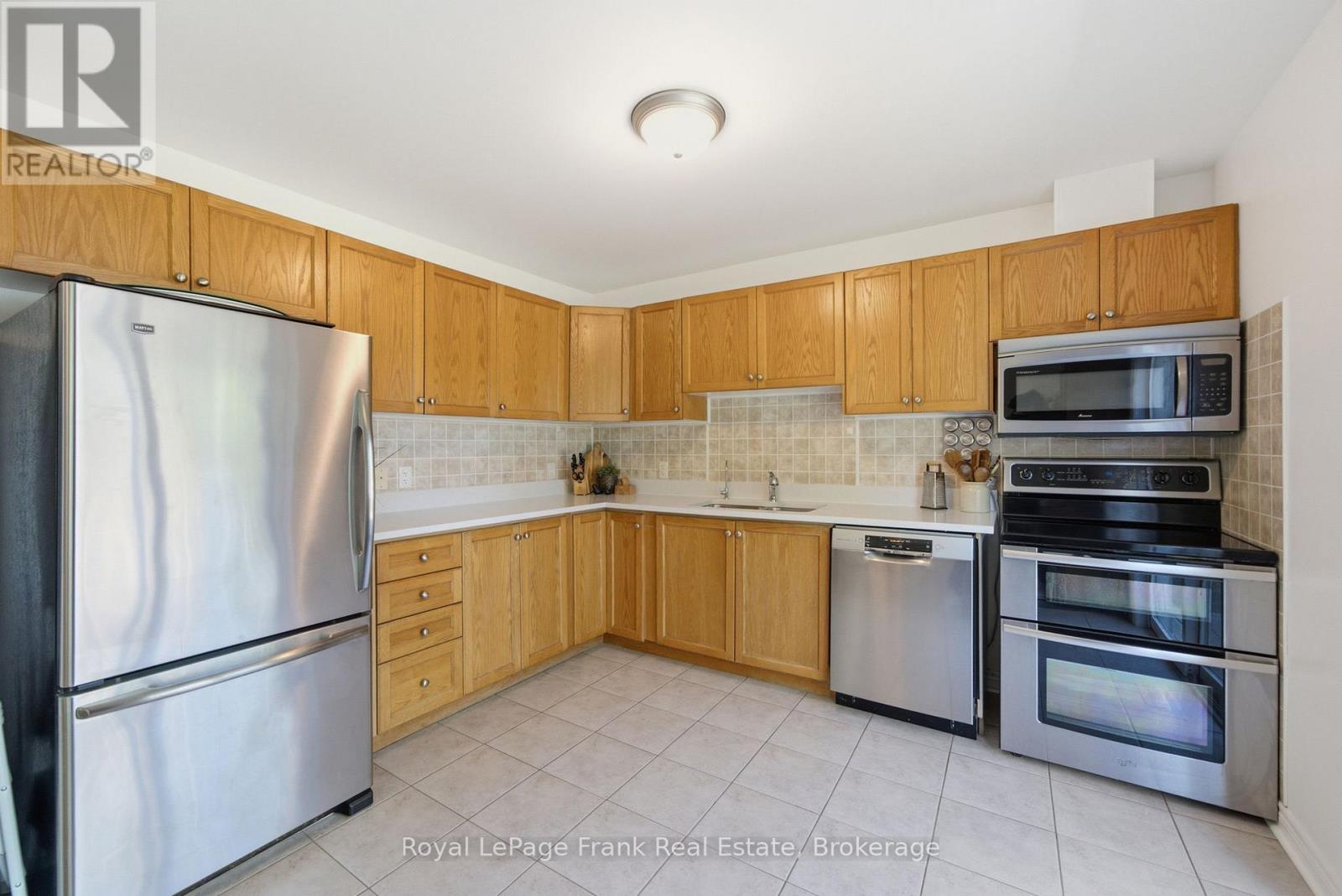 26 FALLINGBROOK CRESCENT - 11