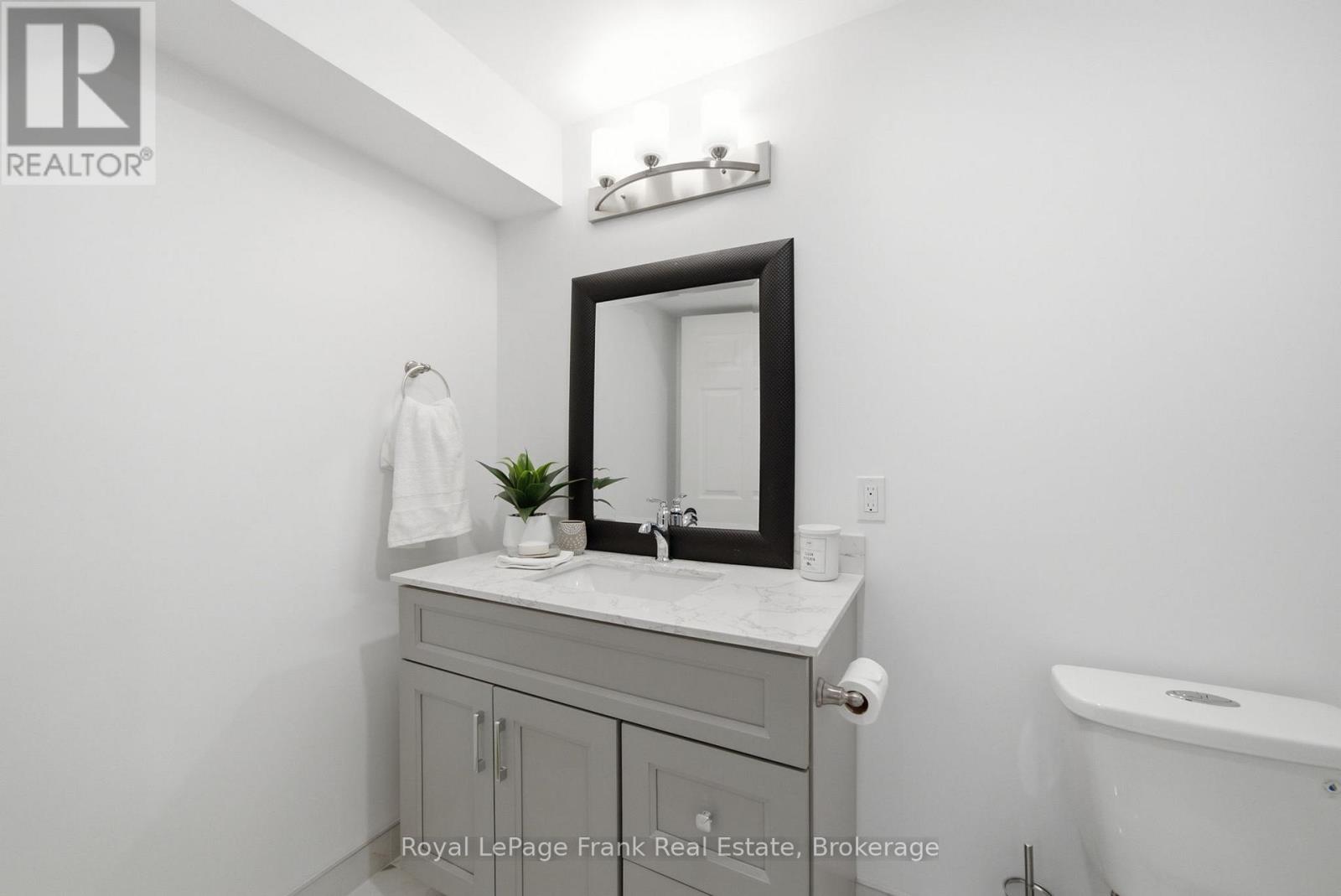 26 FALLINGBROOK CRESCENT - 25