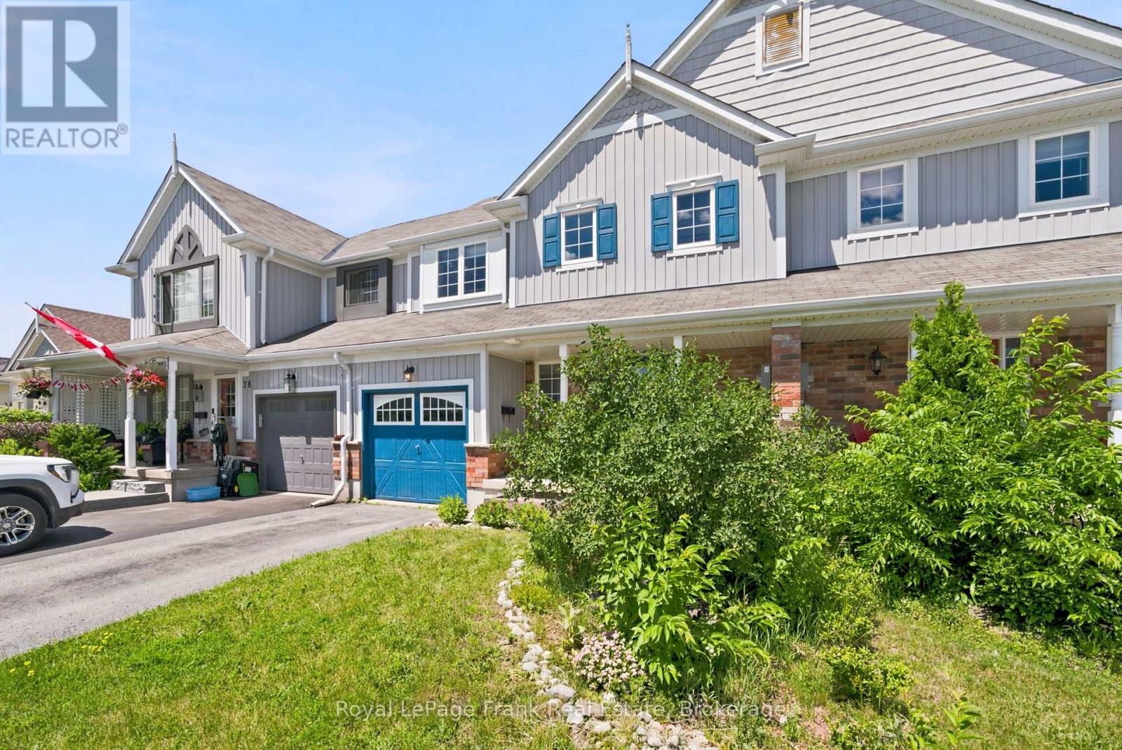 26 FALLINGBROOK CRESCENT - 3