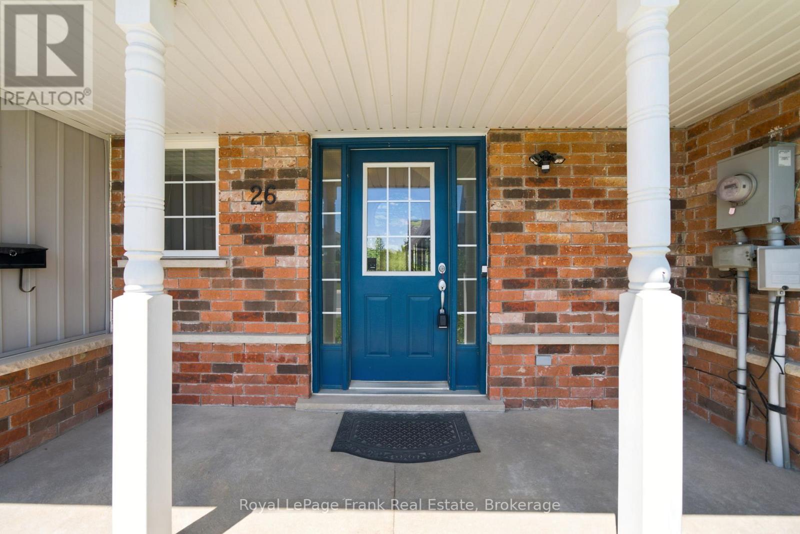 26 FALLINGBROOK CRESCENT - 4