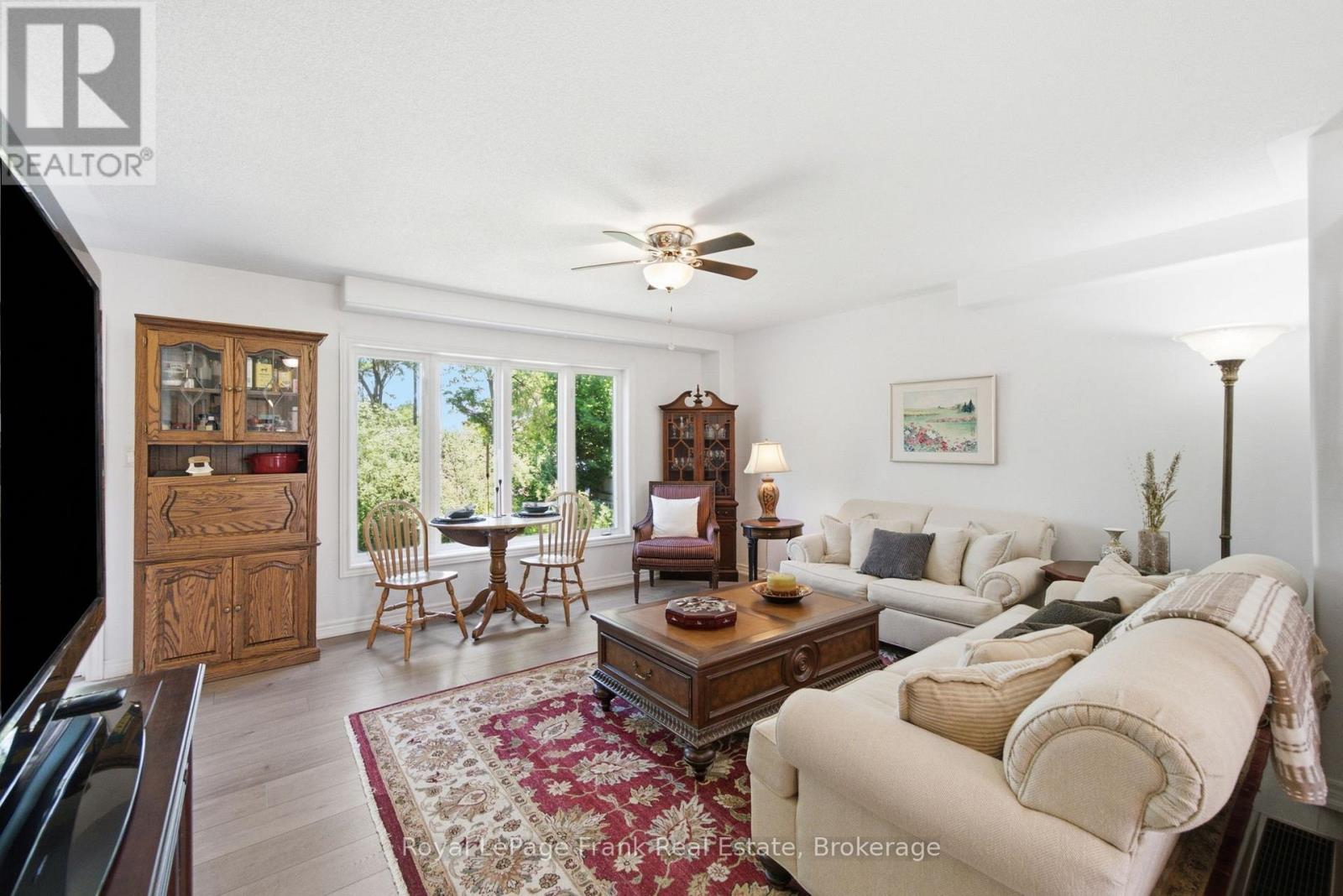 26 FALLINGBROOK CRESCENT - 7
