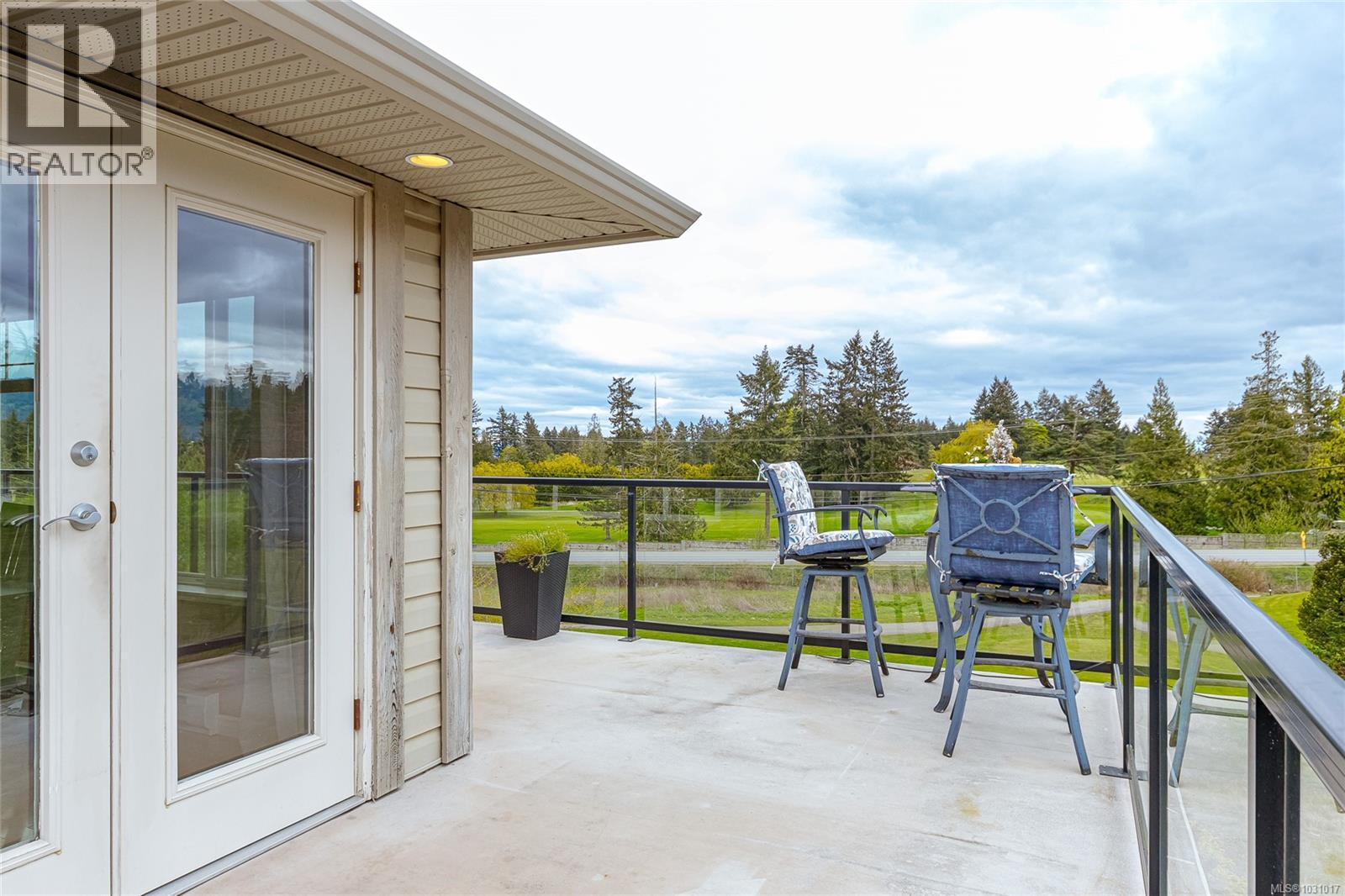 843 Country Club Dr - 35