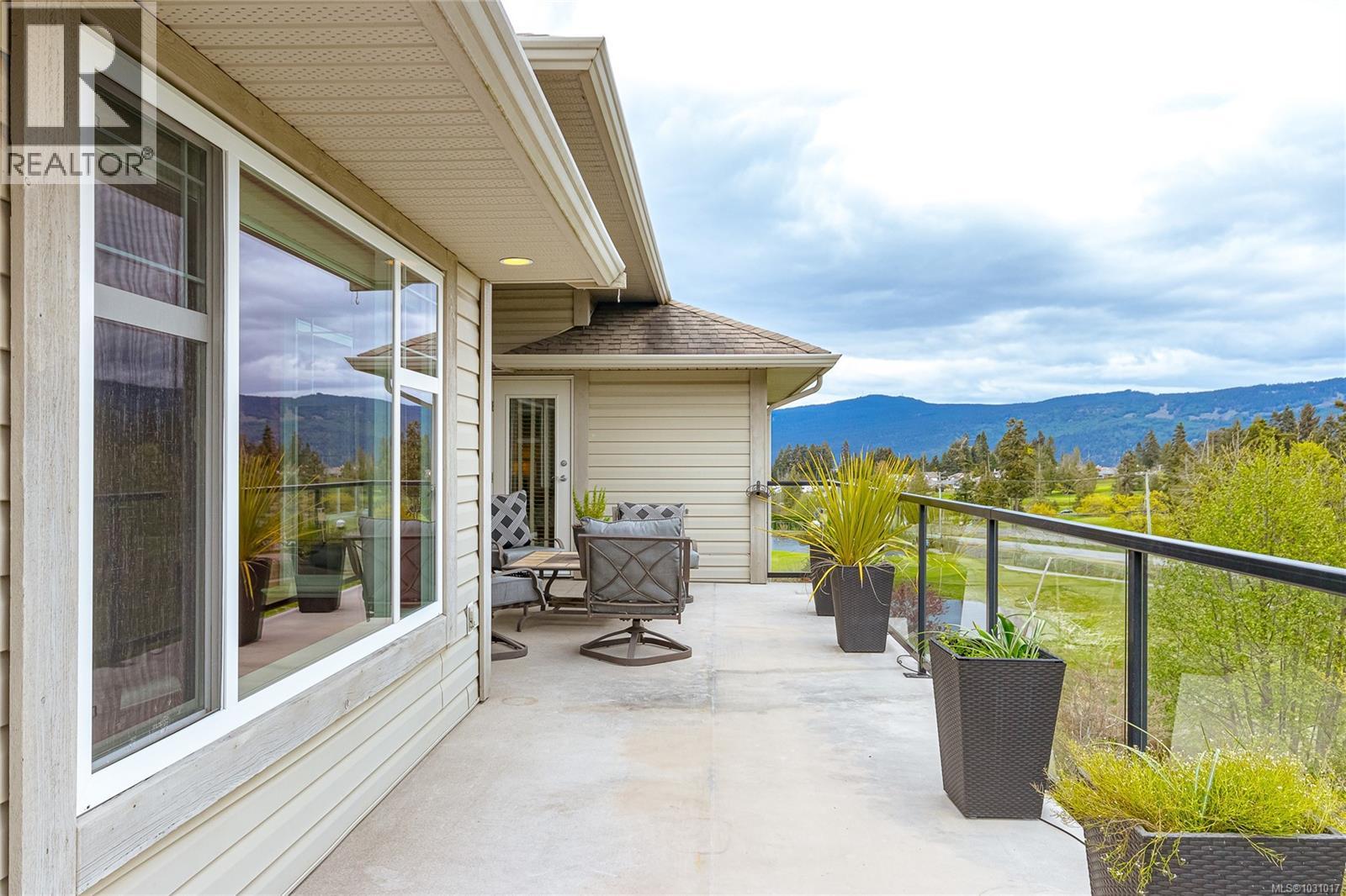 843 Country Club Dr - 36