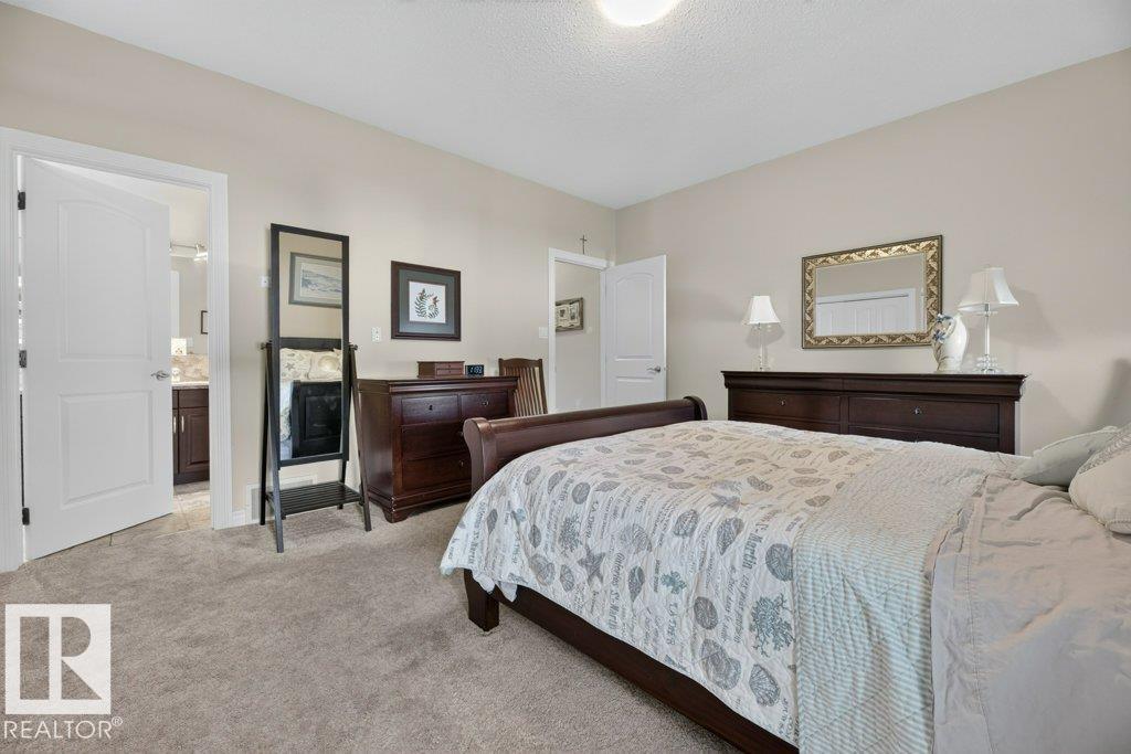 5528 43 ST - 25