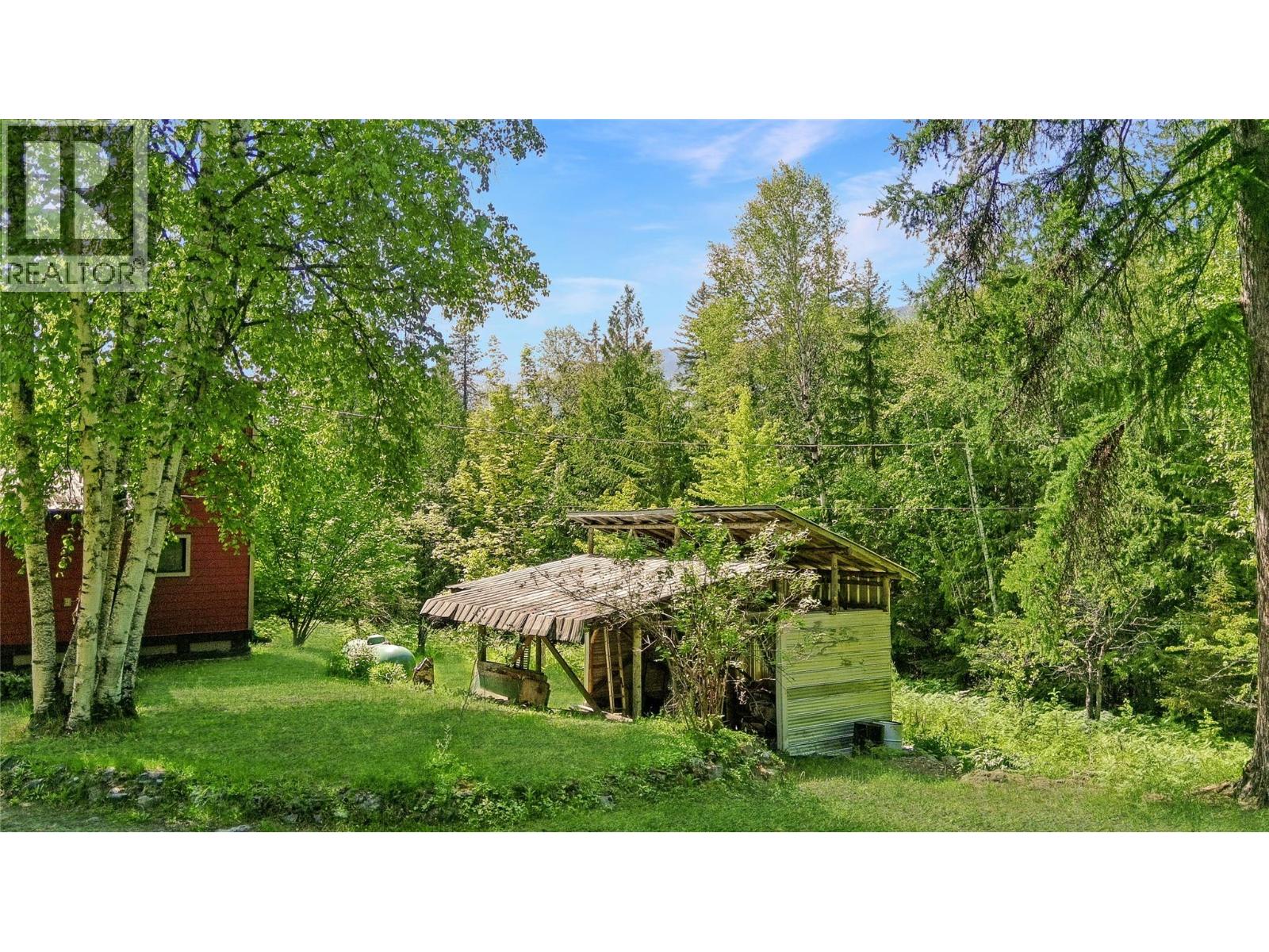 8802 Martens Road - Image 5