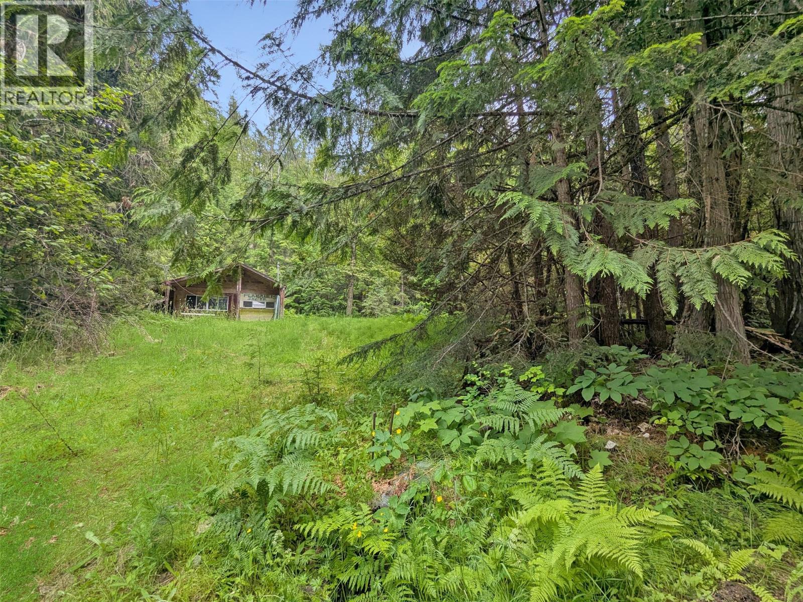 8802 Martens Road - Image 45
