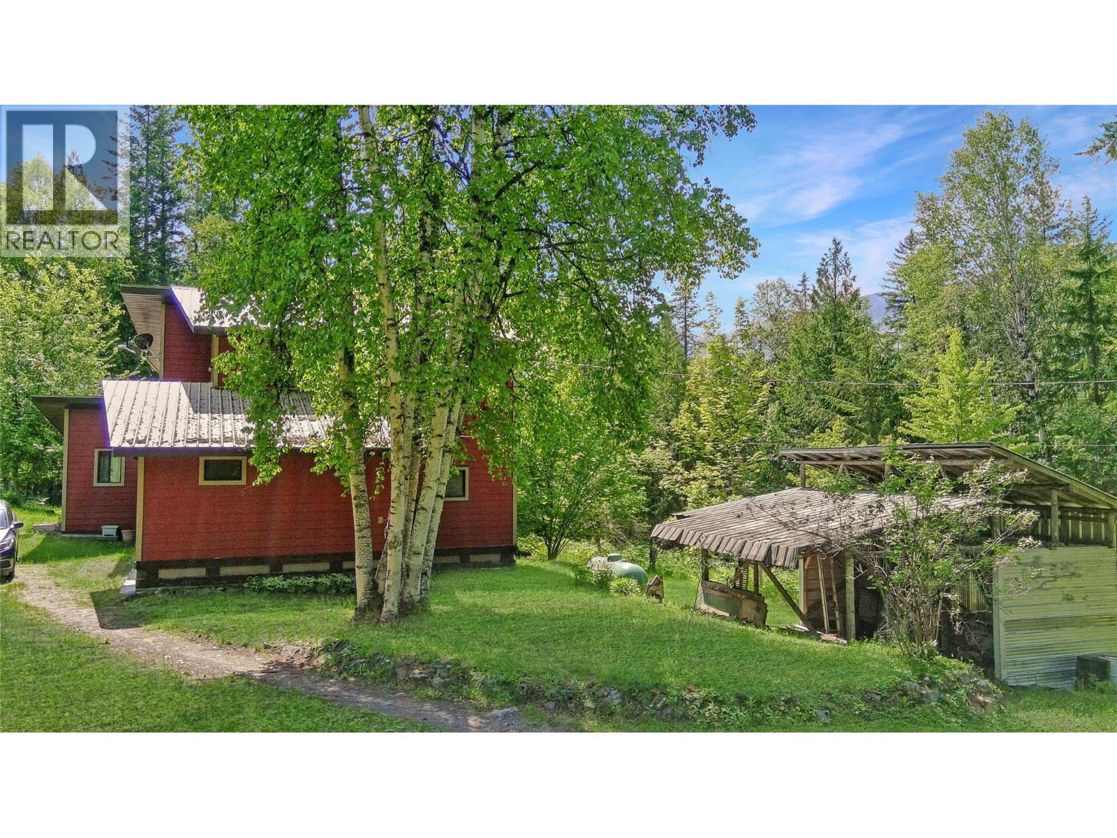 8802 Martens Road - Image 4
