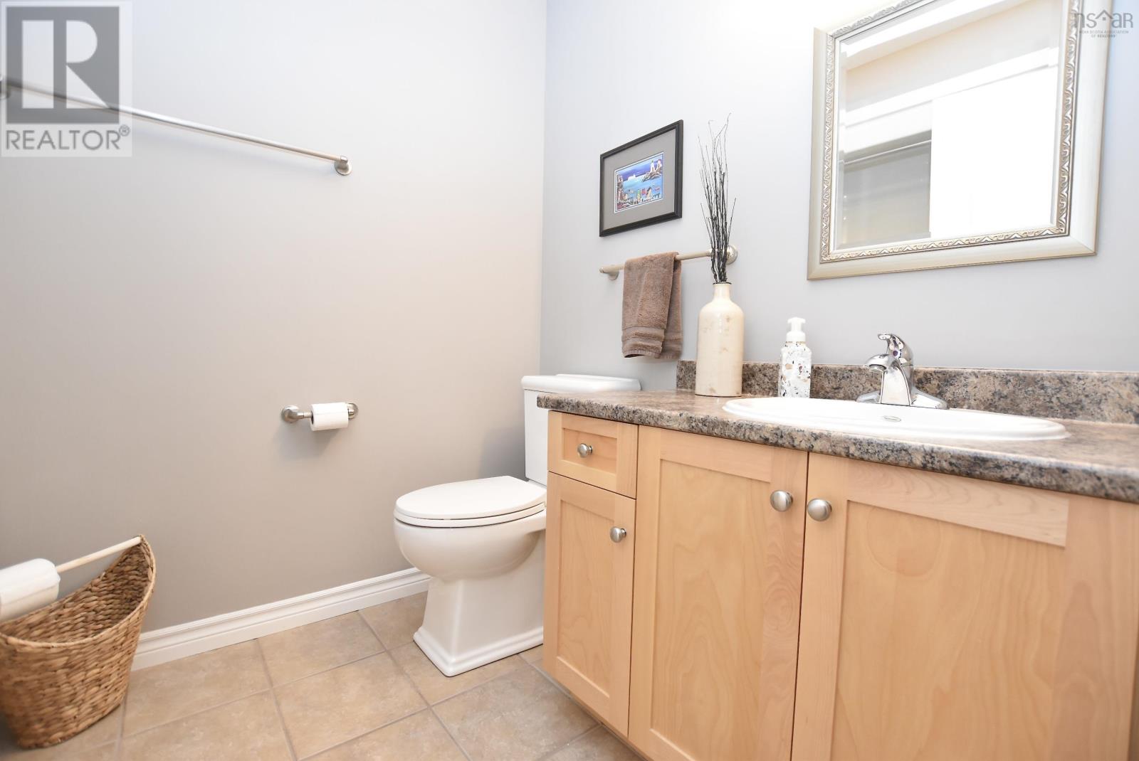 #209 36 Southgate Drive - 18
