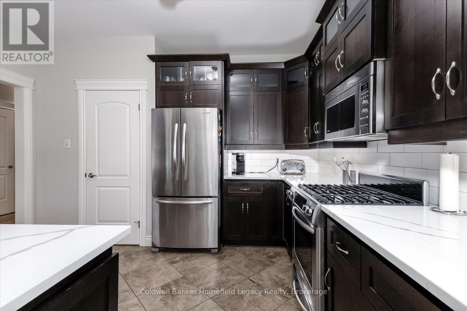 46 TRILLIUM CRESCENT - 20