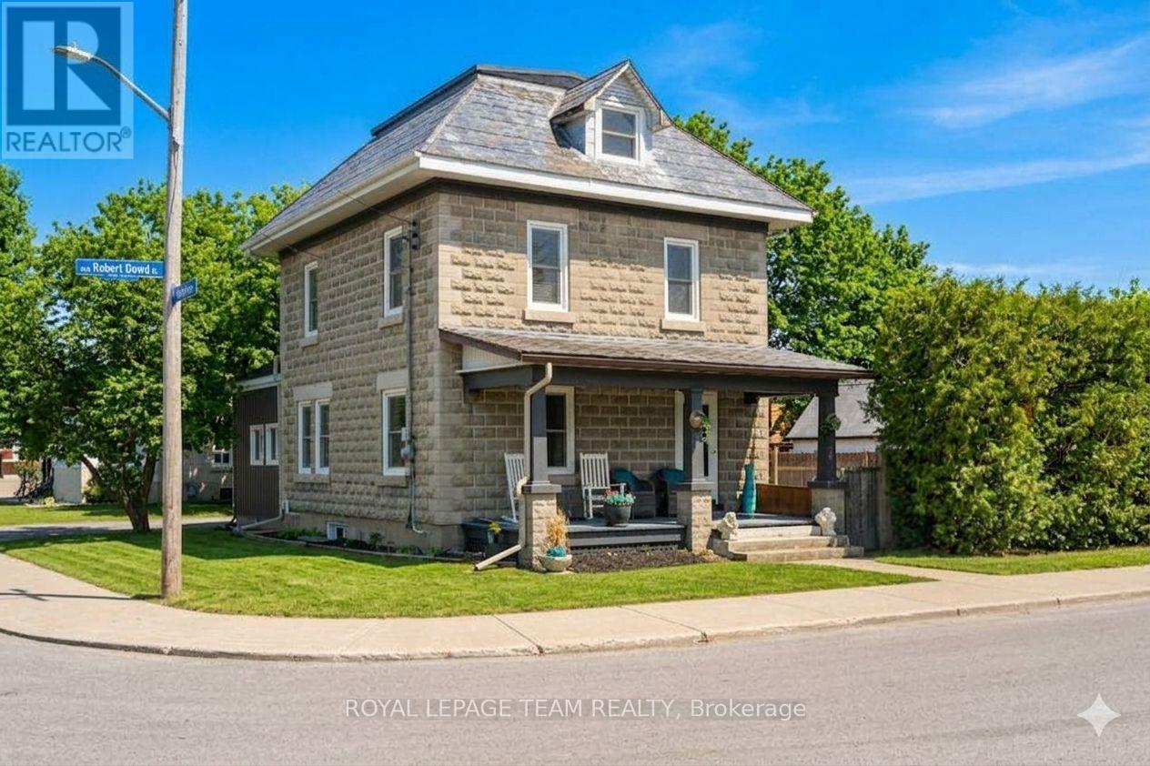 5529 LION STREET - 1