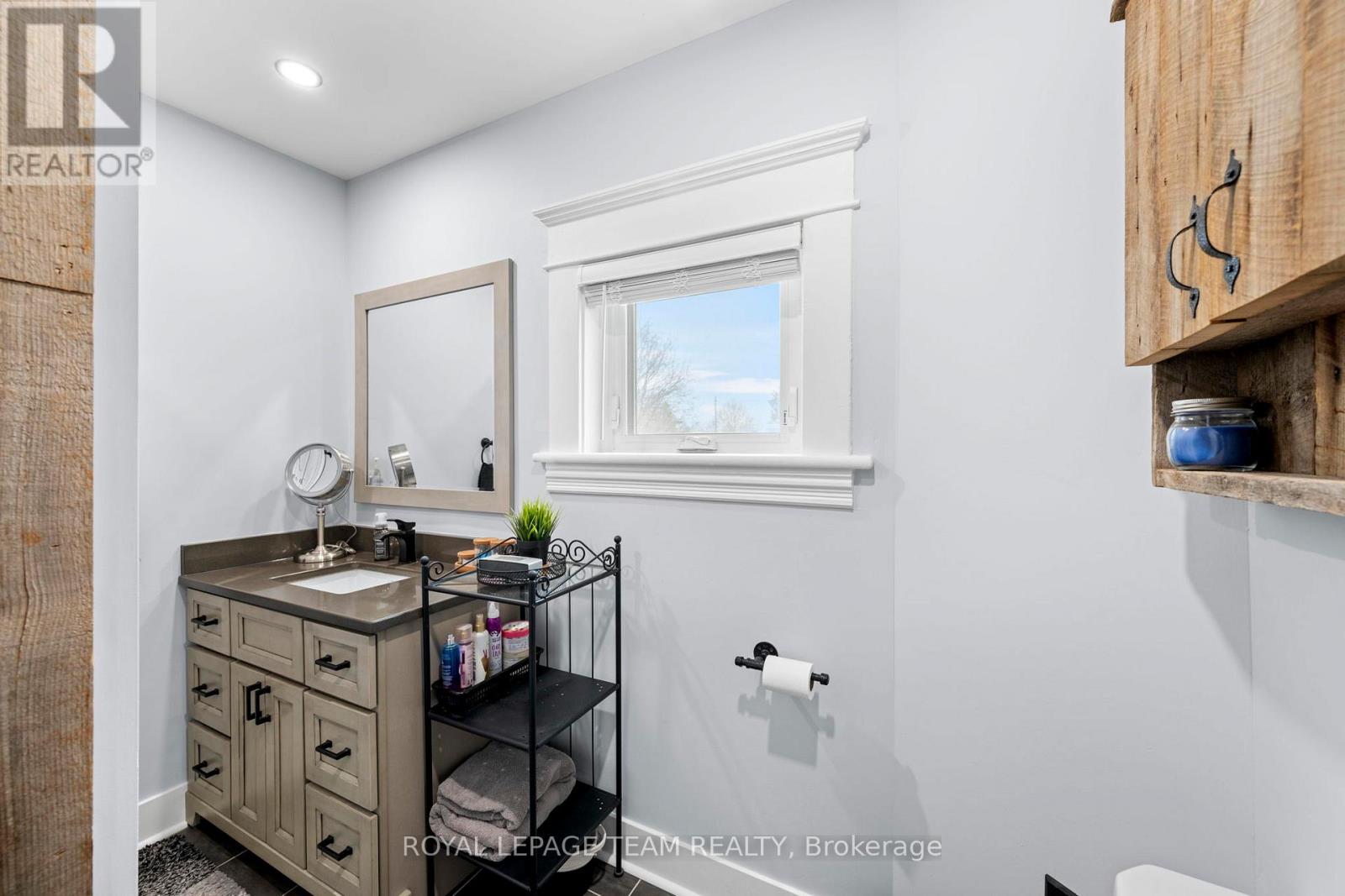 5529 LION STREET - 27