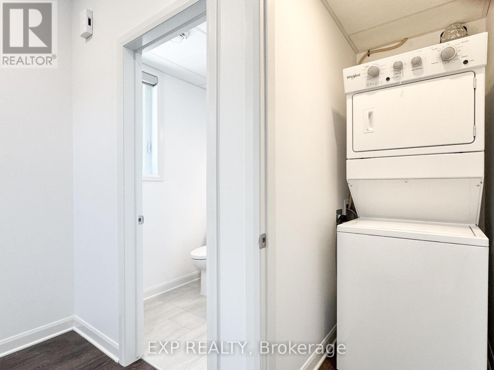 3 Bed, 3 Bath House for Rent in Ottawa – E – 25 FAIR OAKS CRESCENT, Ottawa – MLS# X13483836 - Image 22