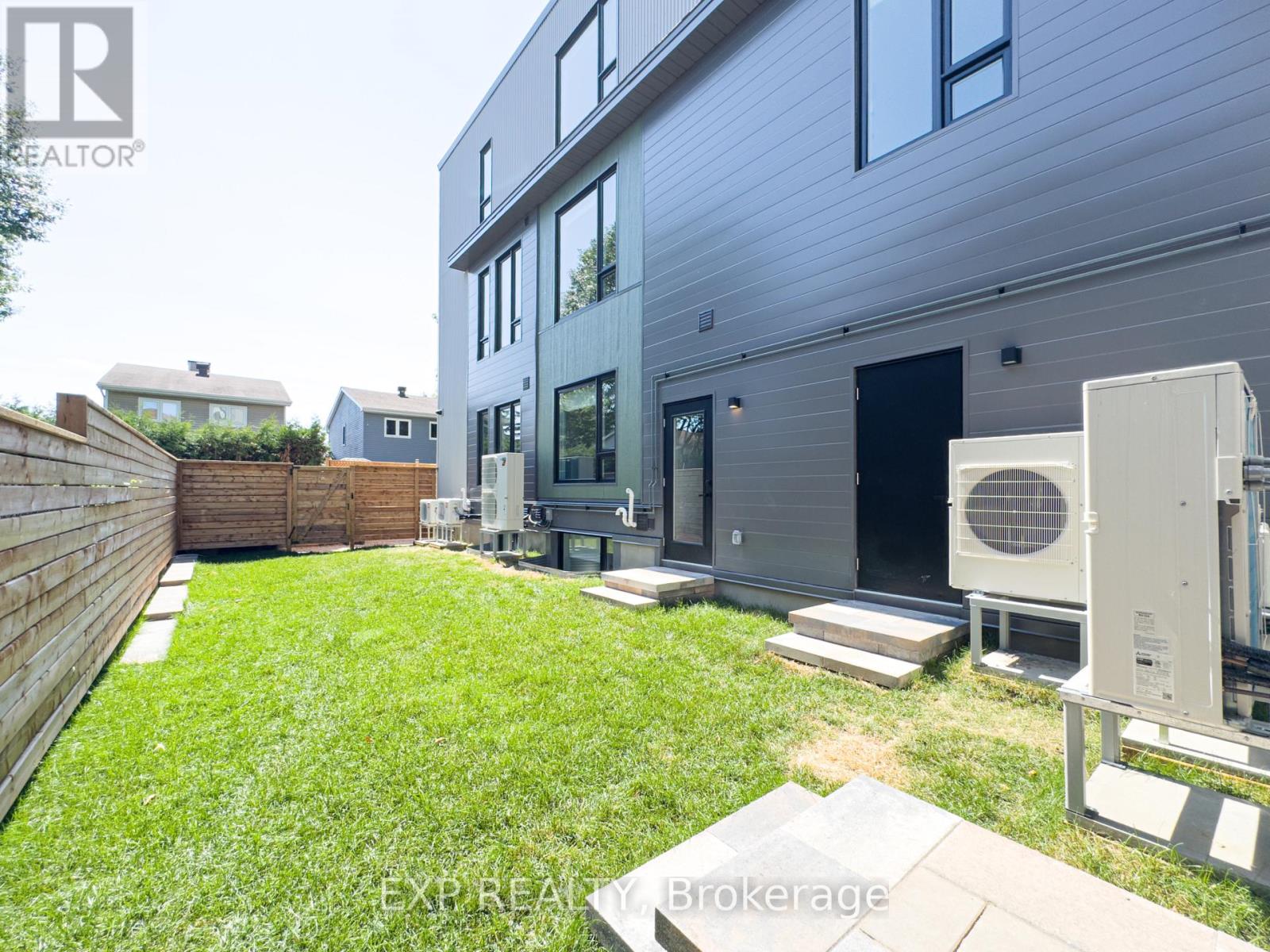 3 Bed, 3 Bath House for Rent in Ottawa – E – 25 FAIR OAKS CRESCENT, Ottawa – MLS# X13483836 - Image 28