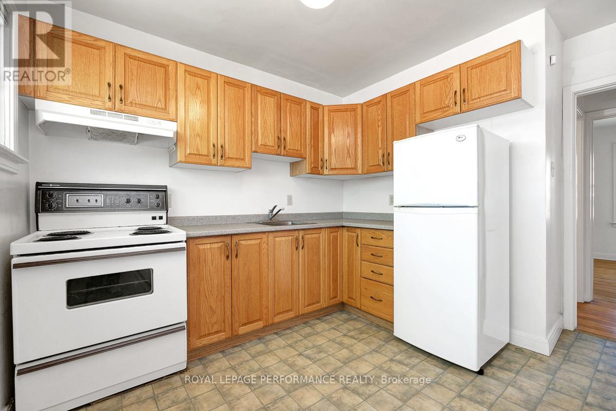 535 DUNBRACK STREET - 11