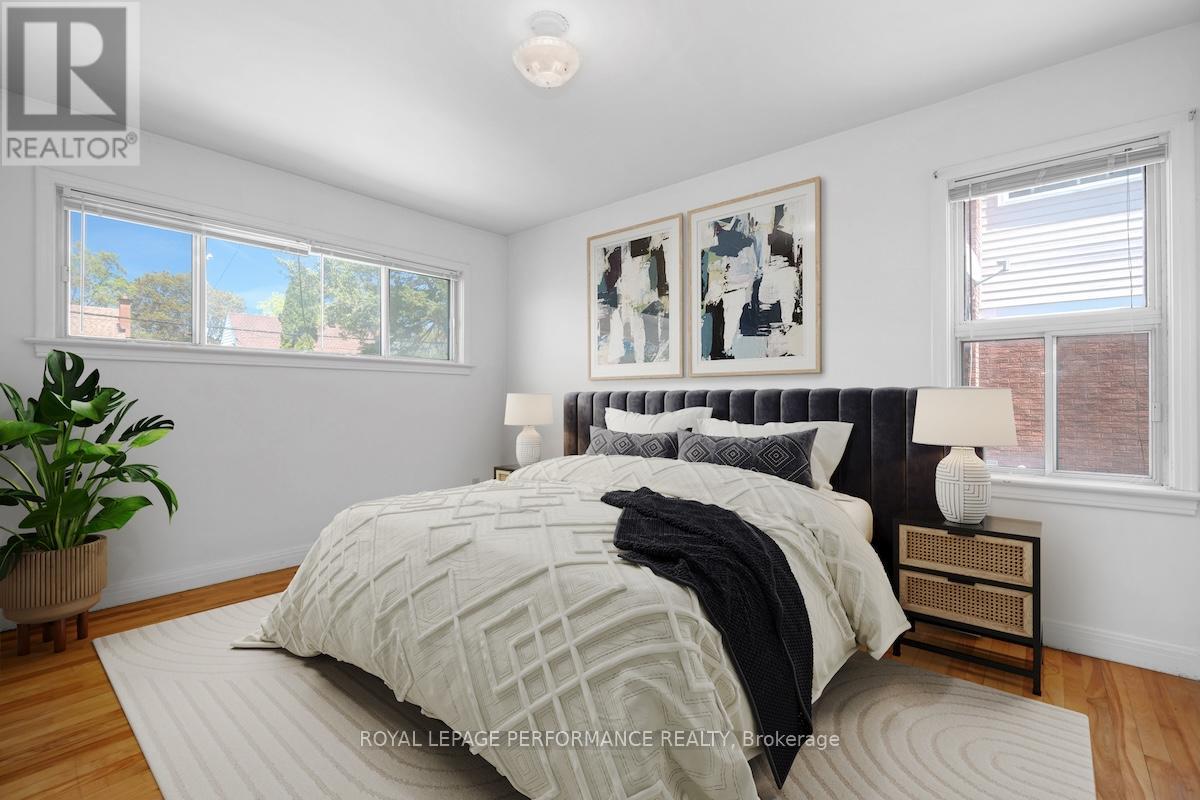 535 DUNBRACK STREET - 15