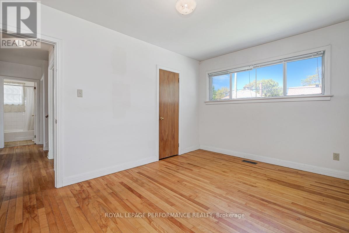 535 DUNBRACK STREET - 17