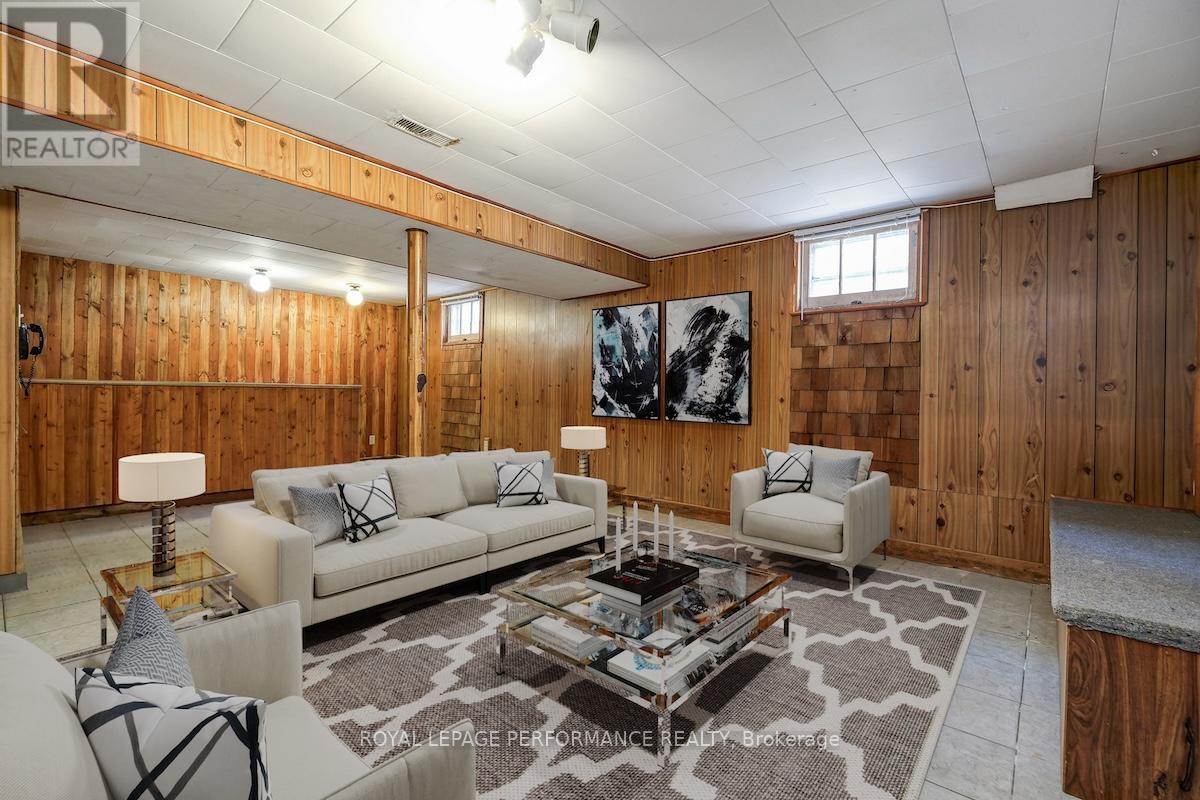 535 DUNBRACK STREET - 28