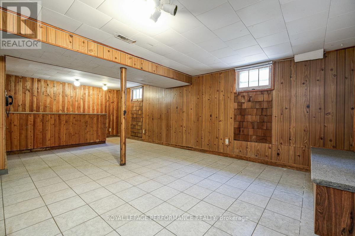 535 DUNBRACK STREET - 29