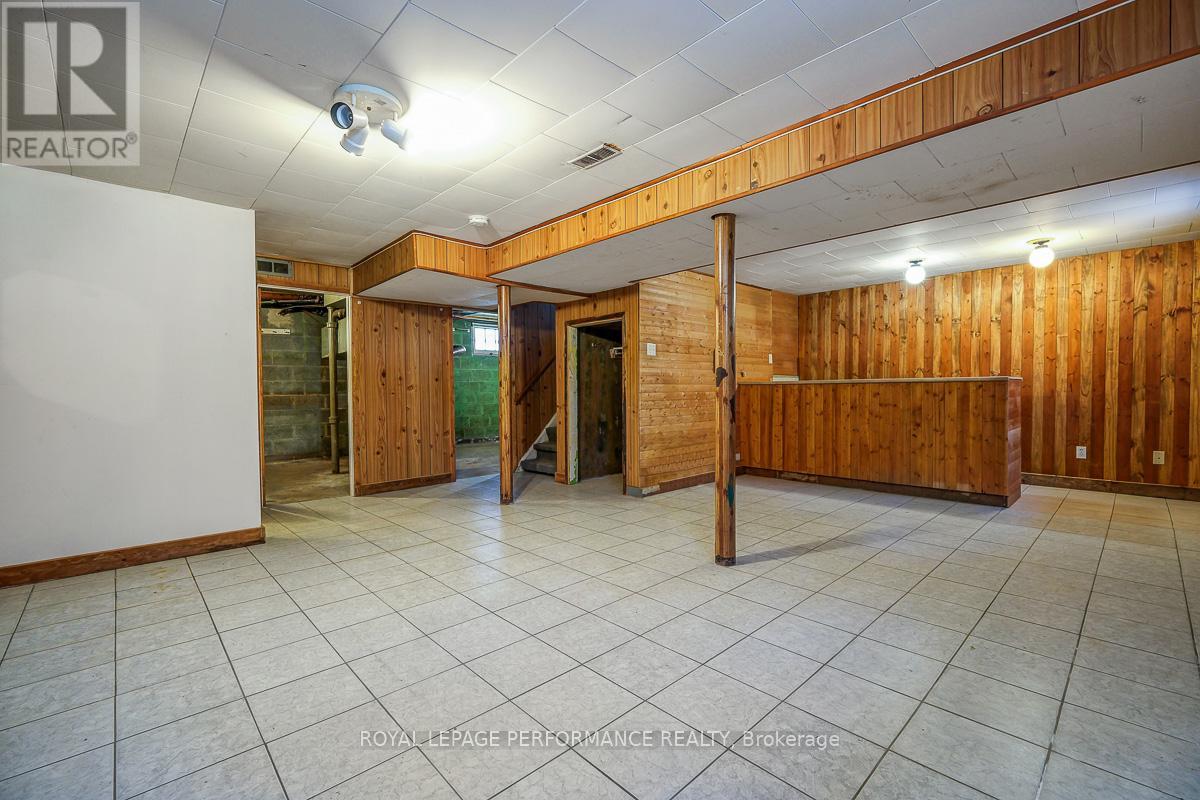 535 DUNBRACK STREET - 30