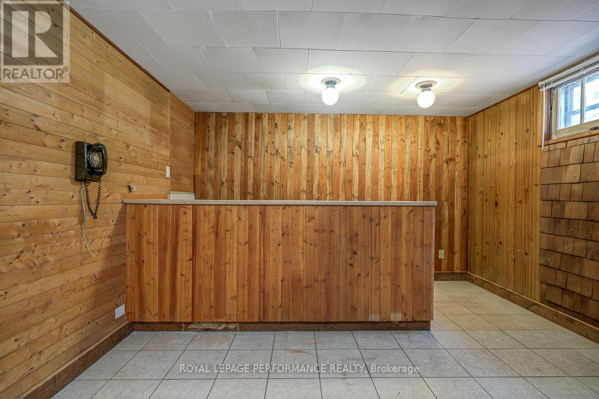 535 DUNBRACK STREET - 31