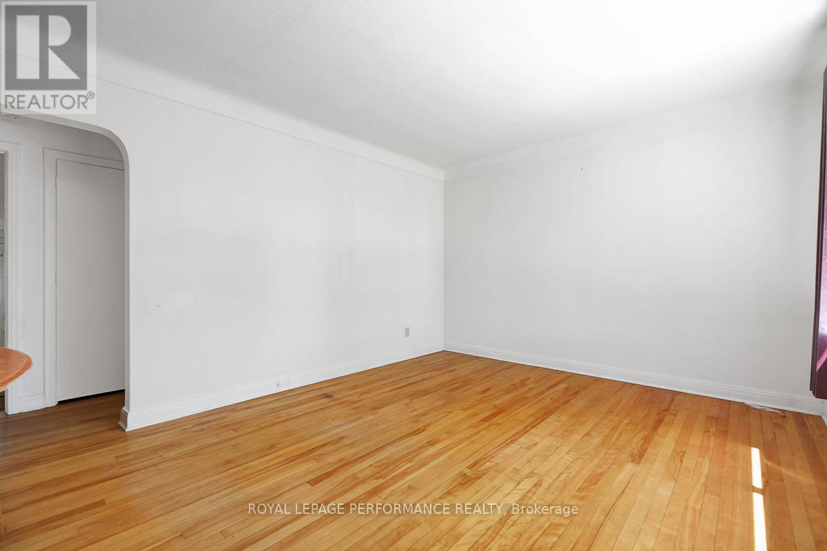 535 DUNBRACK STREET - 6