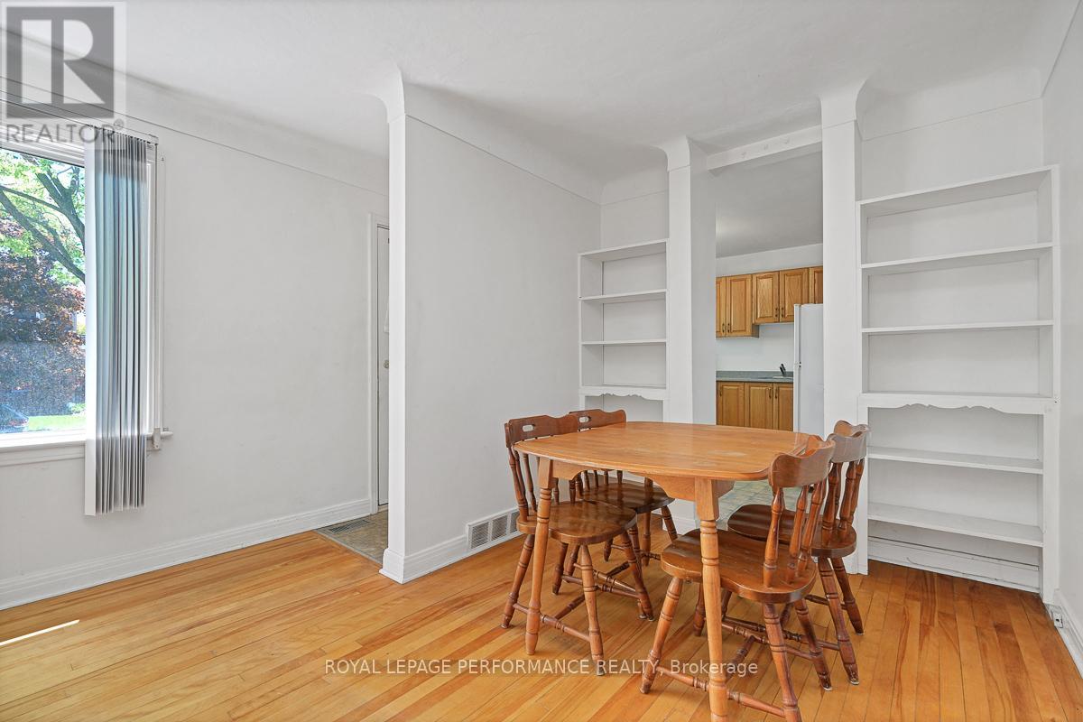 535 DUNBRACK STREET - 9