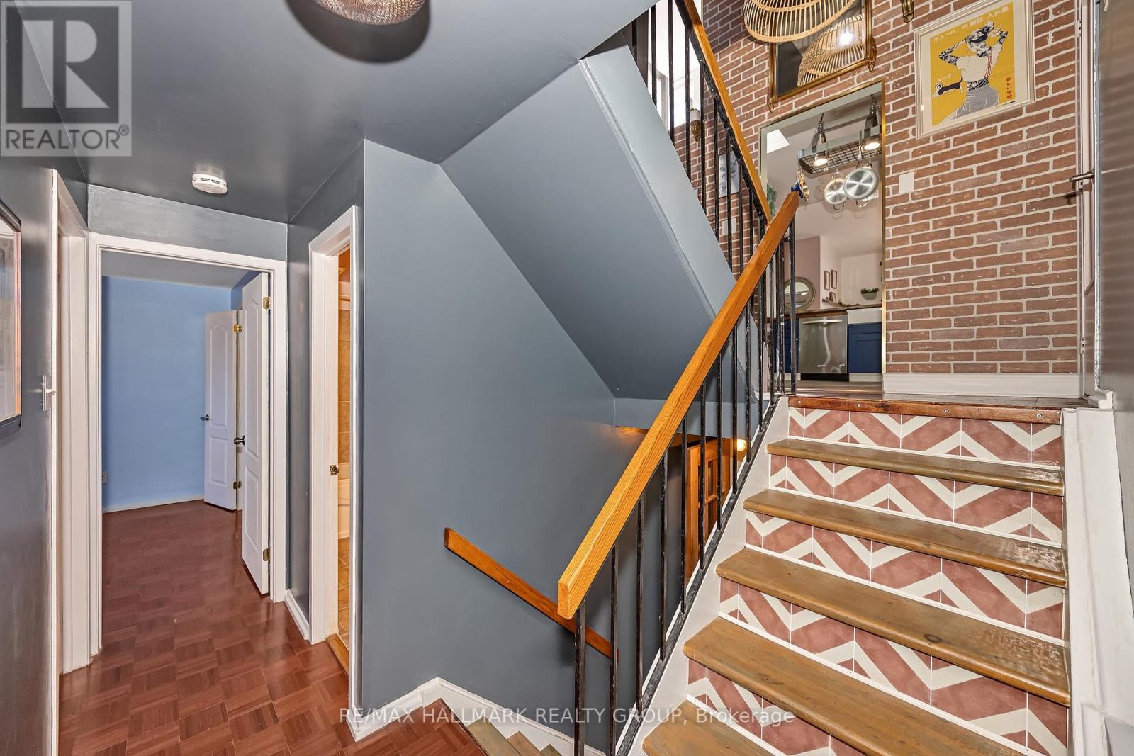 35 BENLEA DRIVE - 27