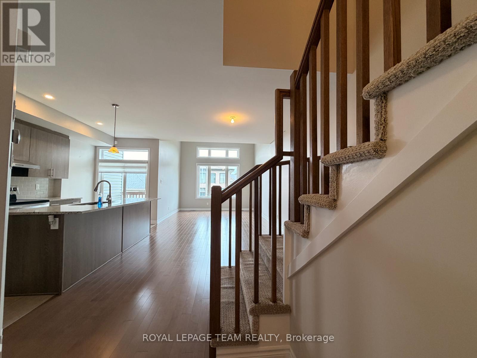 3 Bed, 3 Bath House for Rent in Ottawa – 343 GRACKLE STREET N, Ottawa – MLS# X13484034 - Image 7