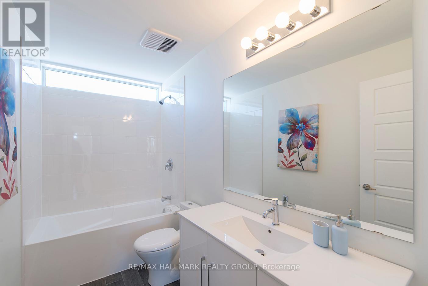 550 GUY STREET - 11