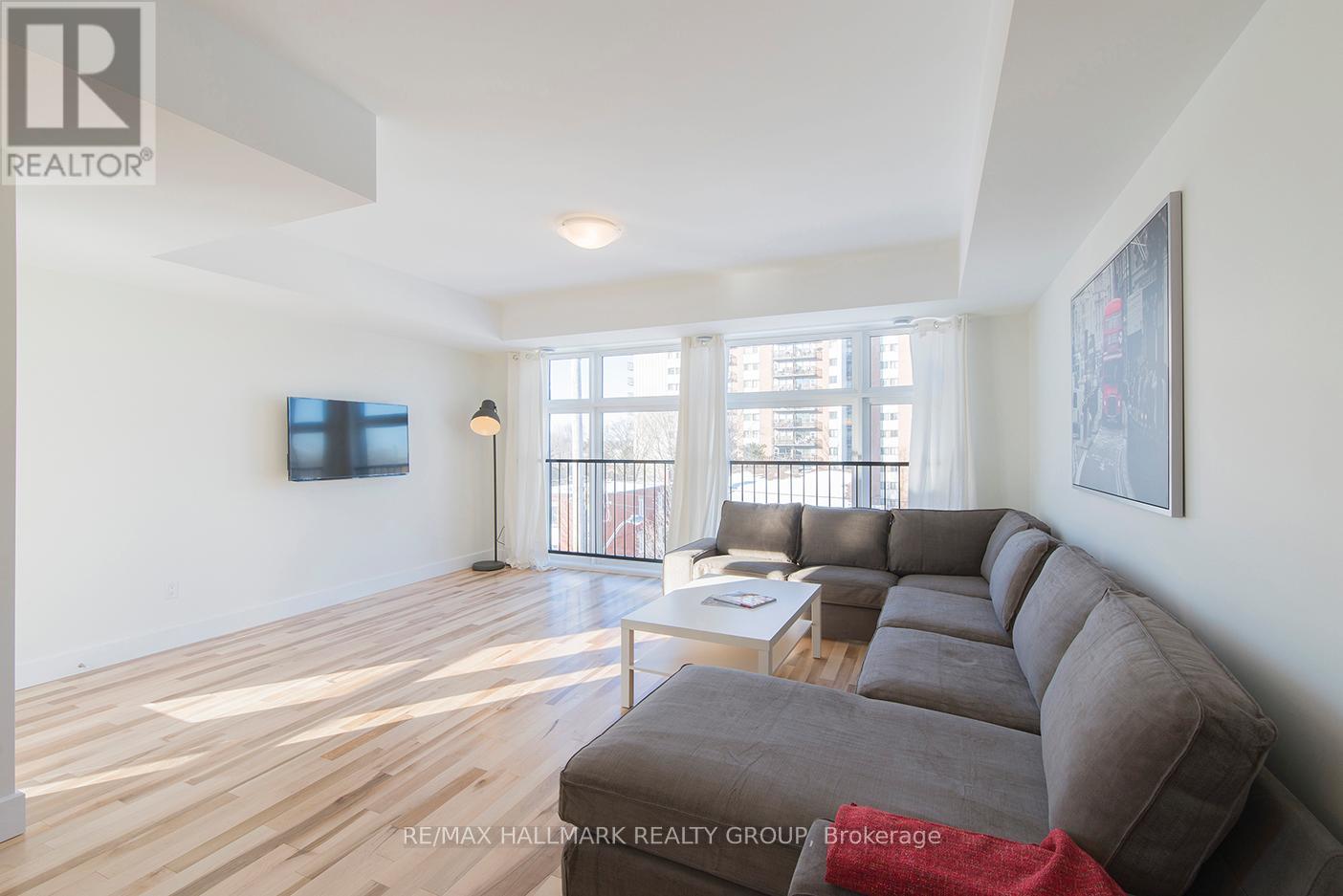 550 GUY STREET - 6