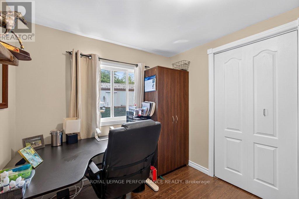 1039 VISTA BARRETT PRIVATE - 24