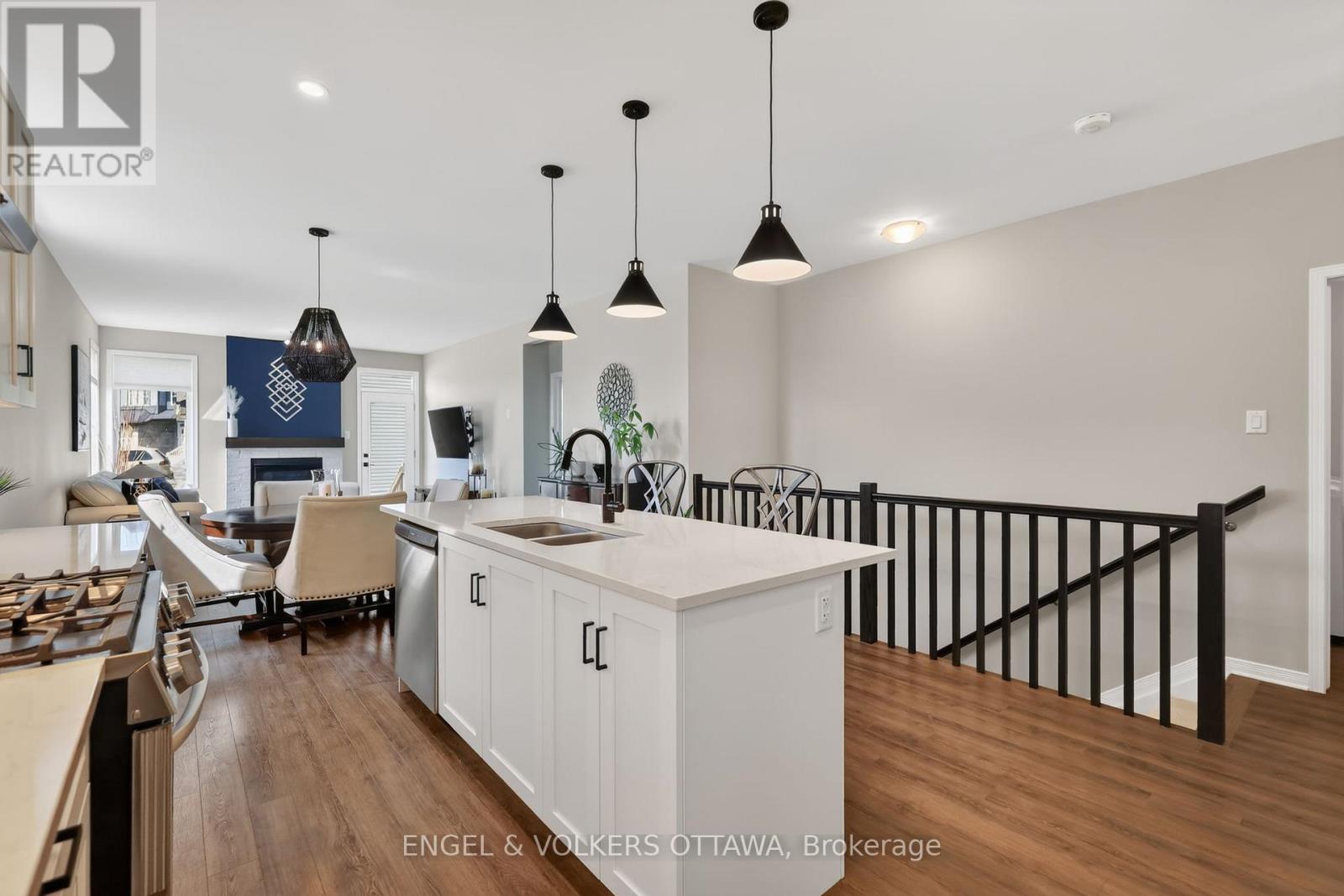 190 RATHWELL STREET - 10