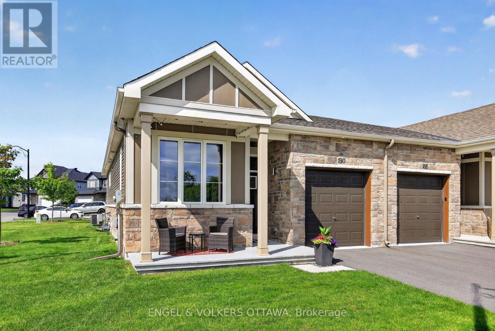 190 RATHWELL STREET - 4