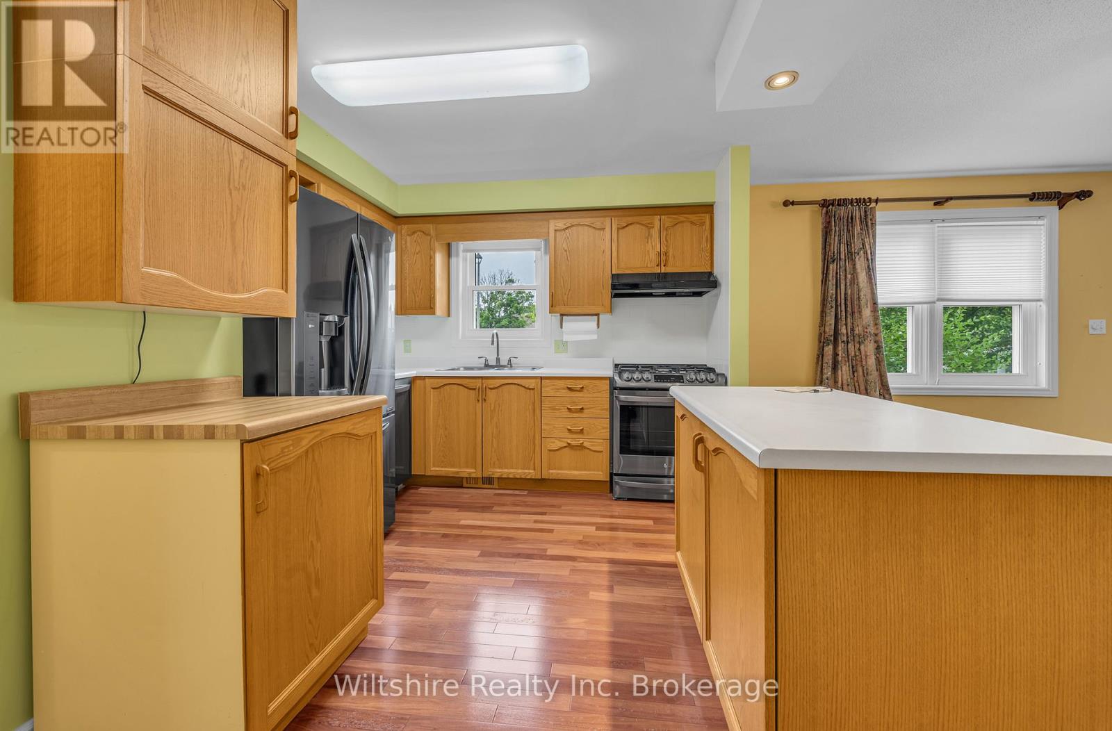 48 SINCLAIR DRIVE - 12