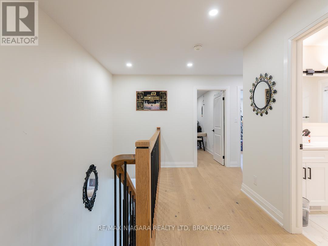 47 OMER AVENUE - 17